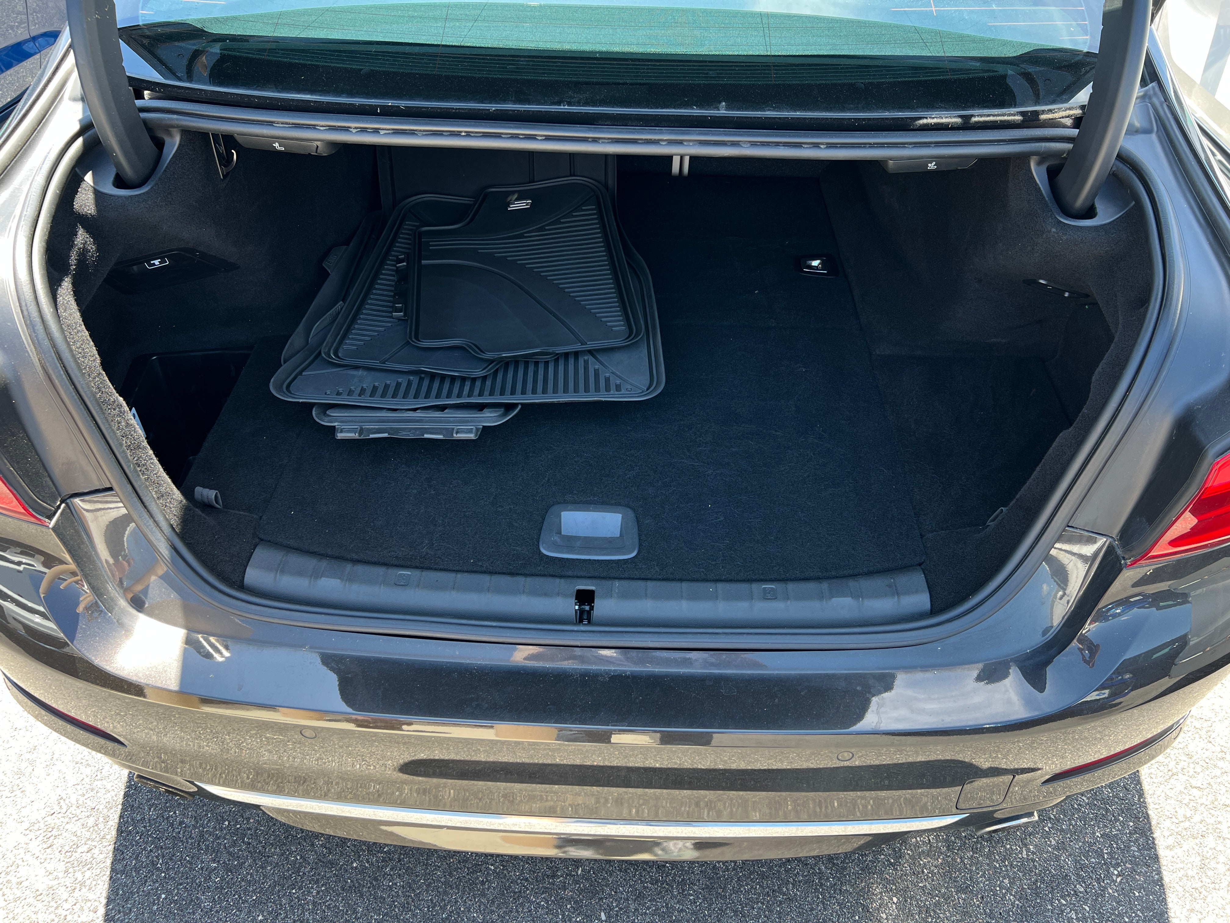 2018 BMW 5 Series 530e xDrive iPerformance 6