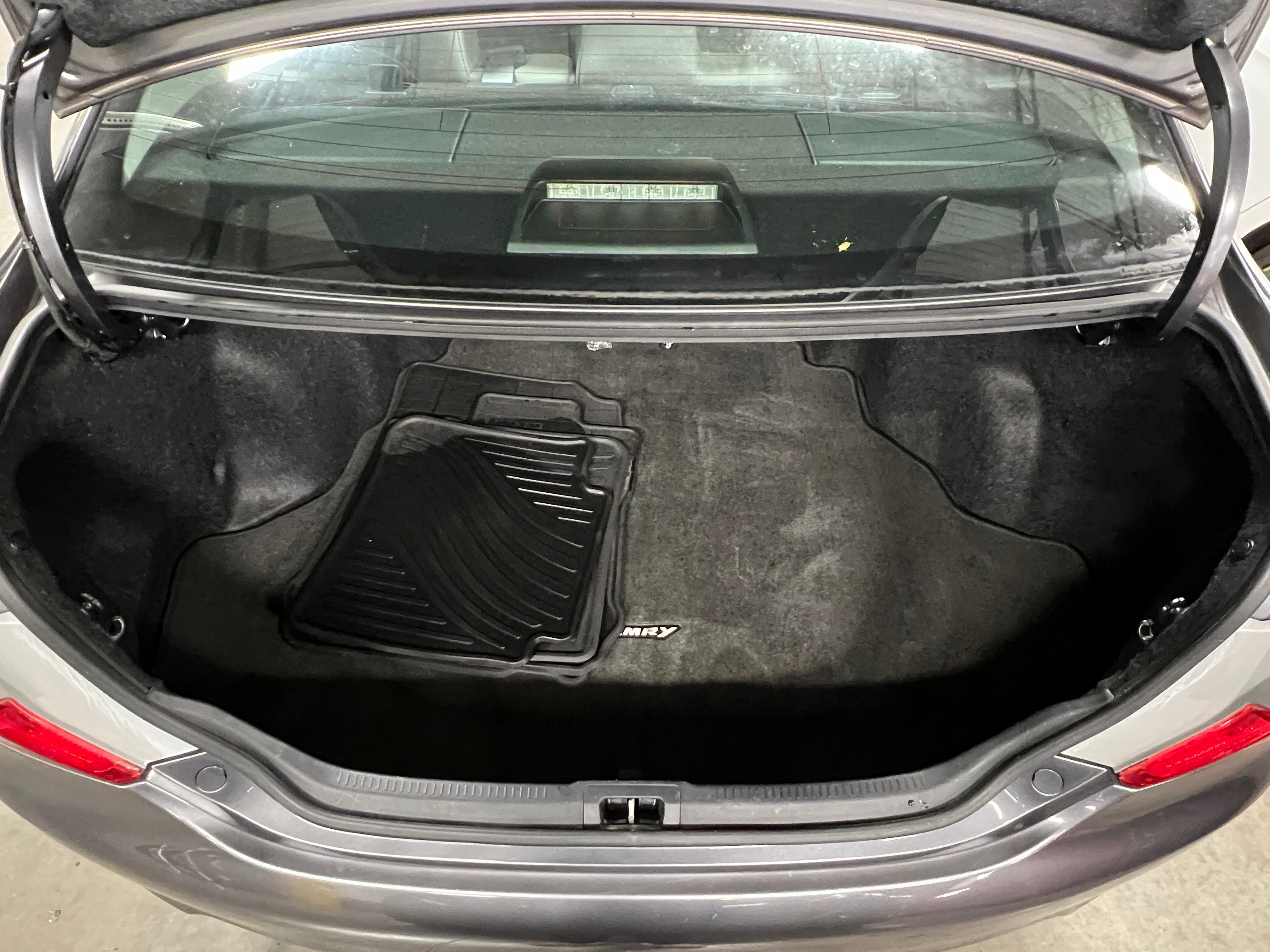 2014 Toyota Camry XLE 7