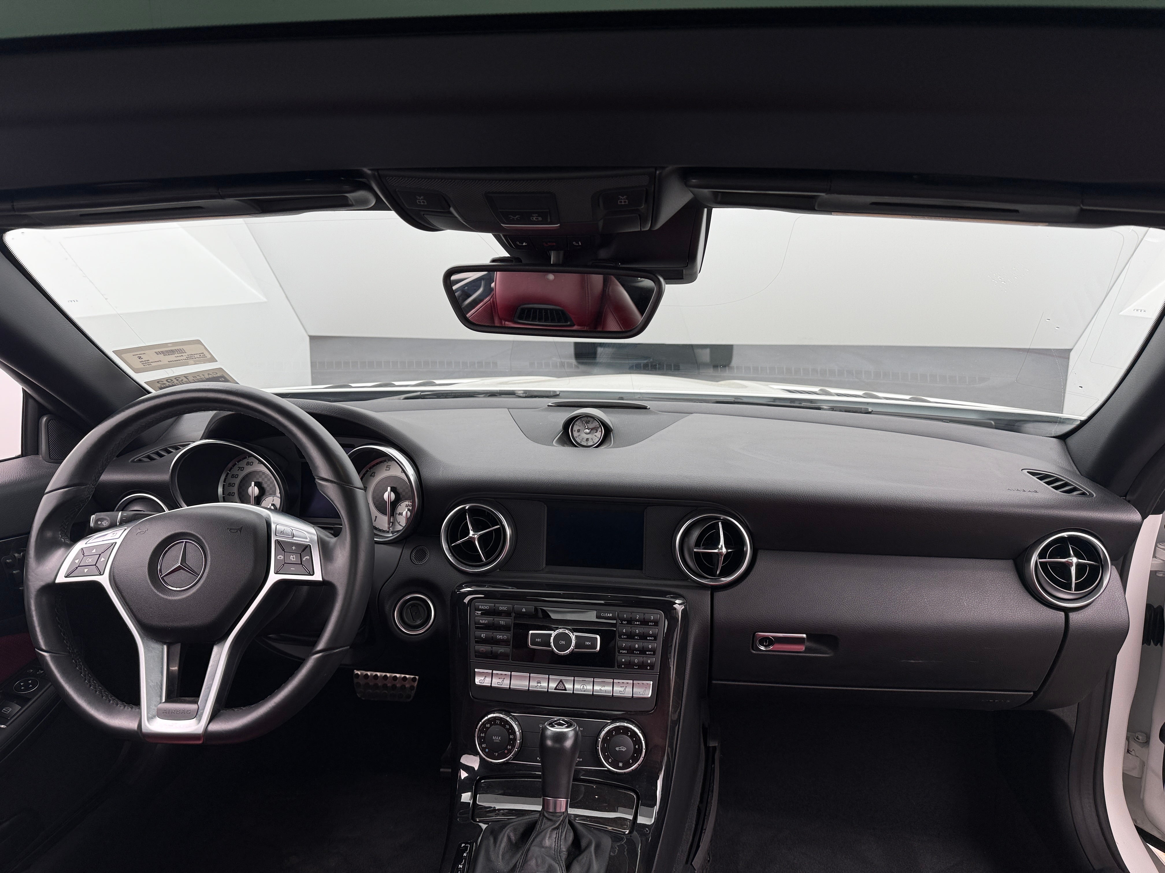 2015 Mercedes-Benz SLK 350 2