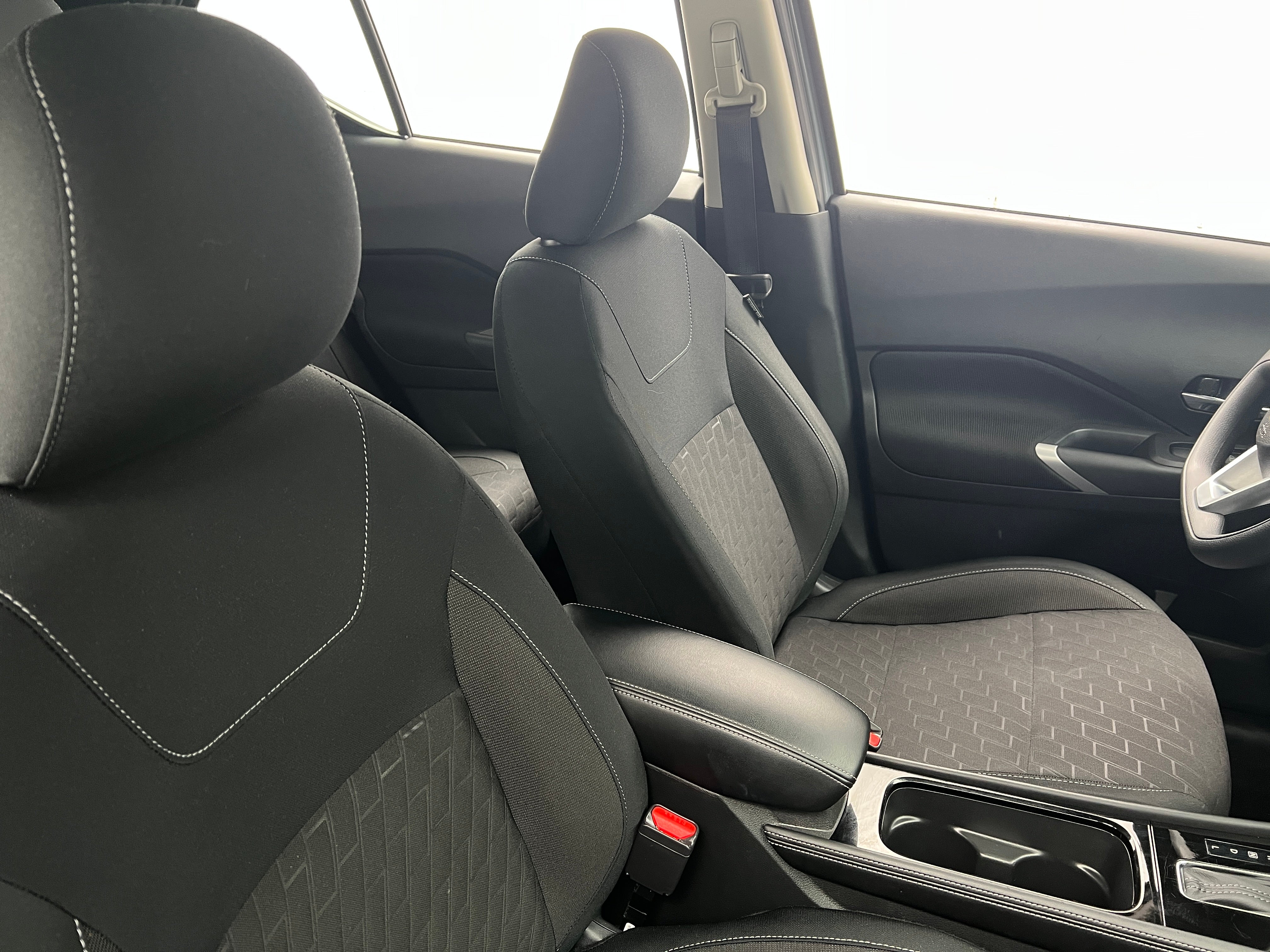 2024 Nissan Kicks SV 2