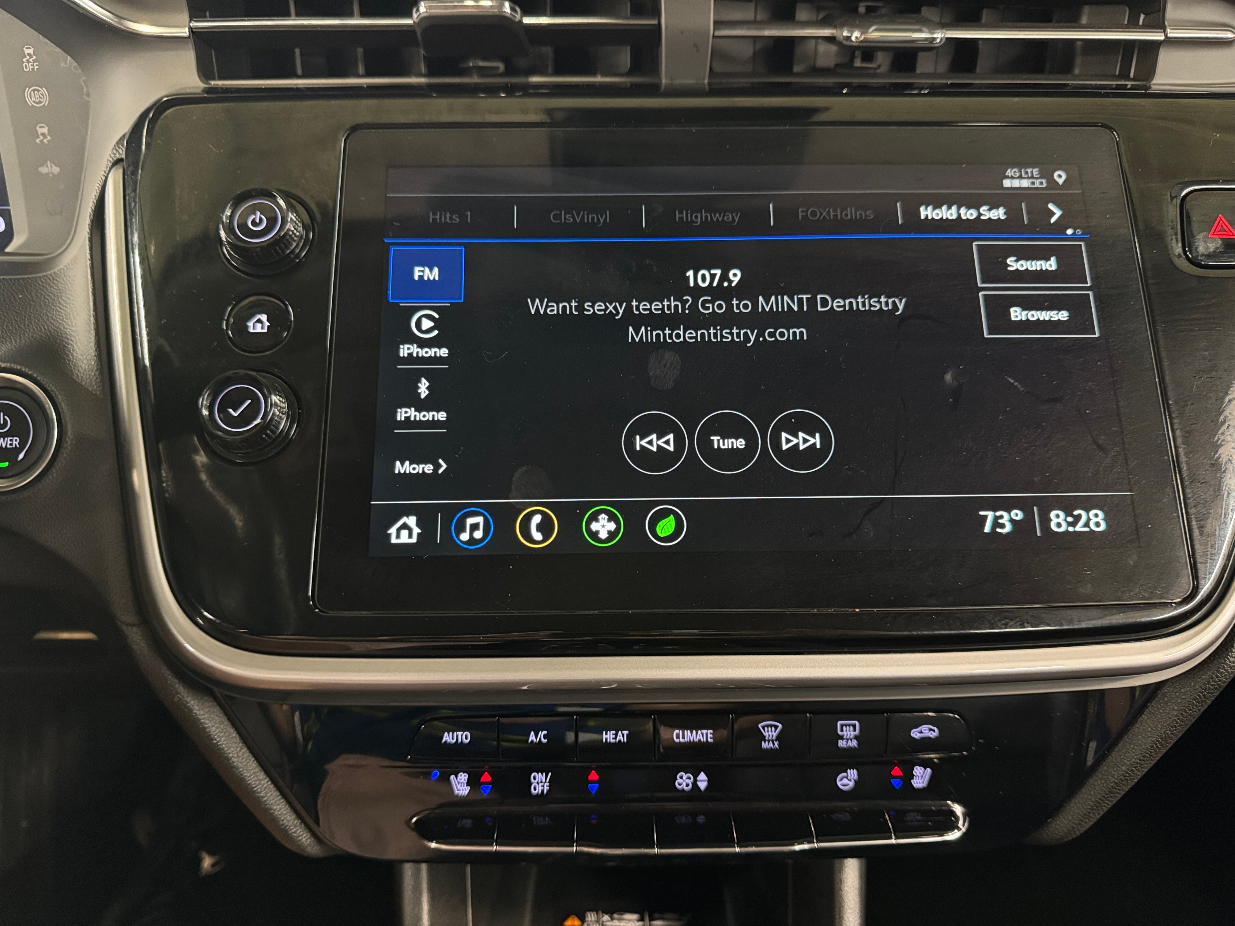 2023 Chevrolet Bolt EUV LT 3