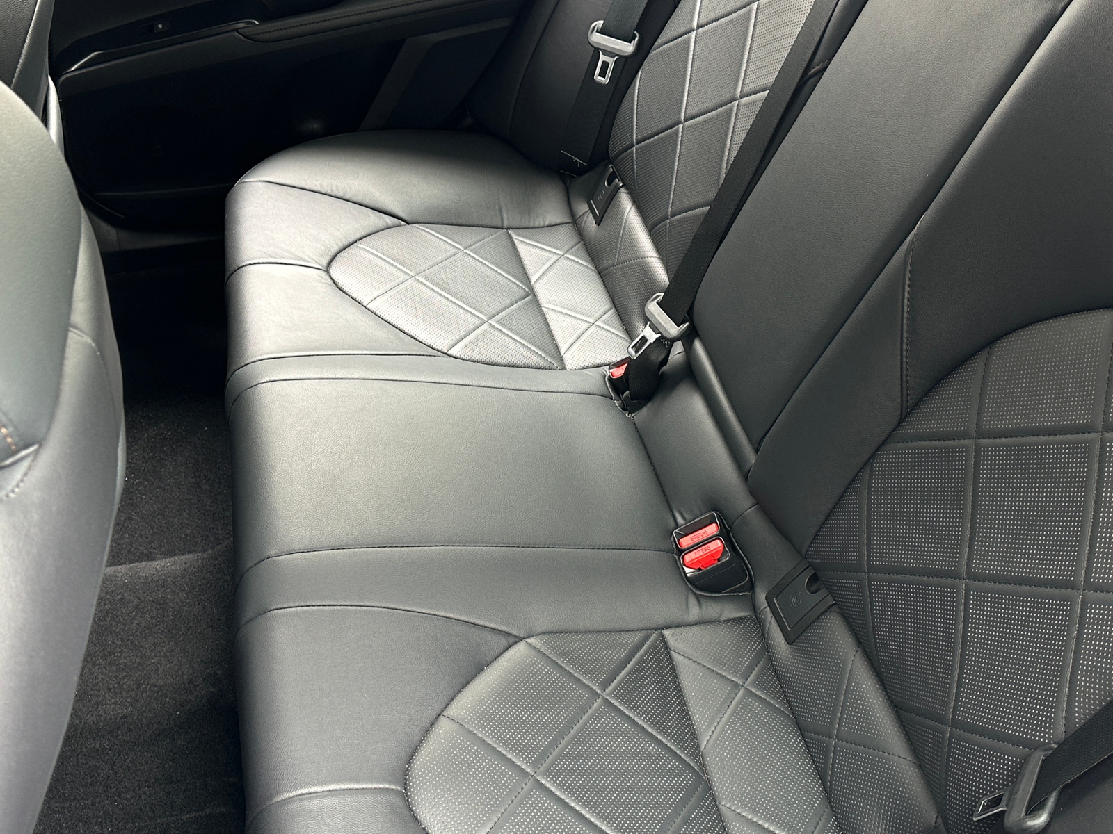 Thumbnail: 2019 Toyota Camry - 5