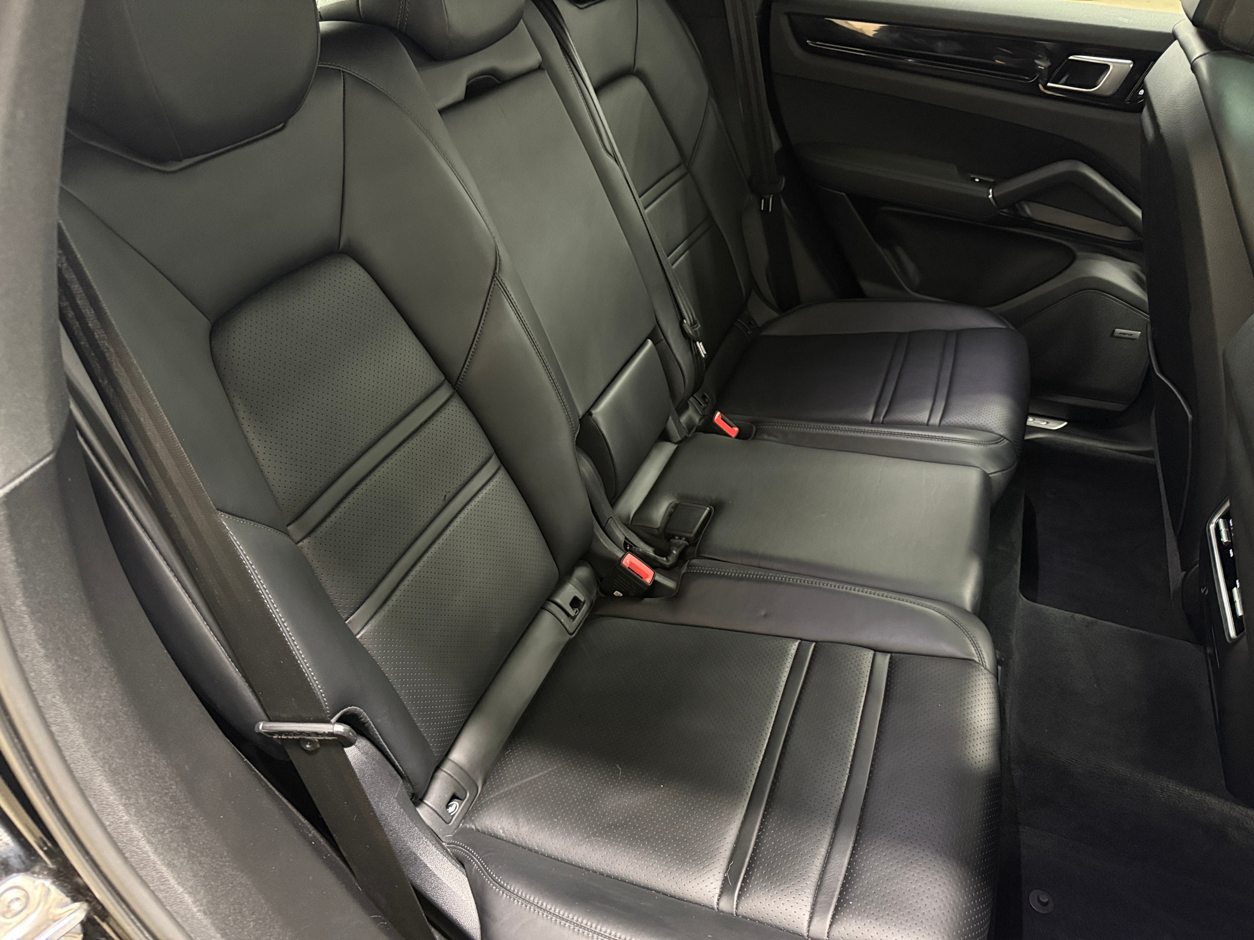 2019 Porsche Cayenne S 5