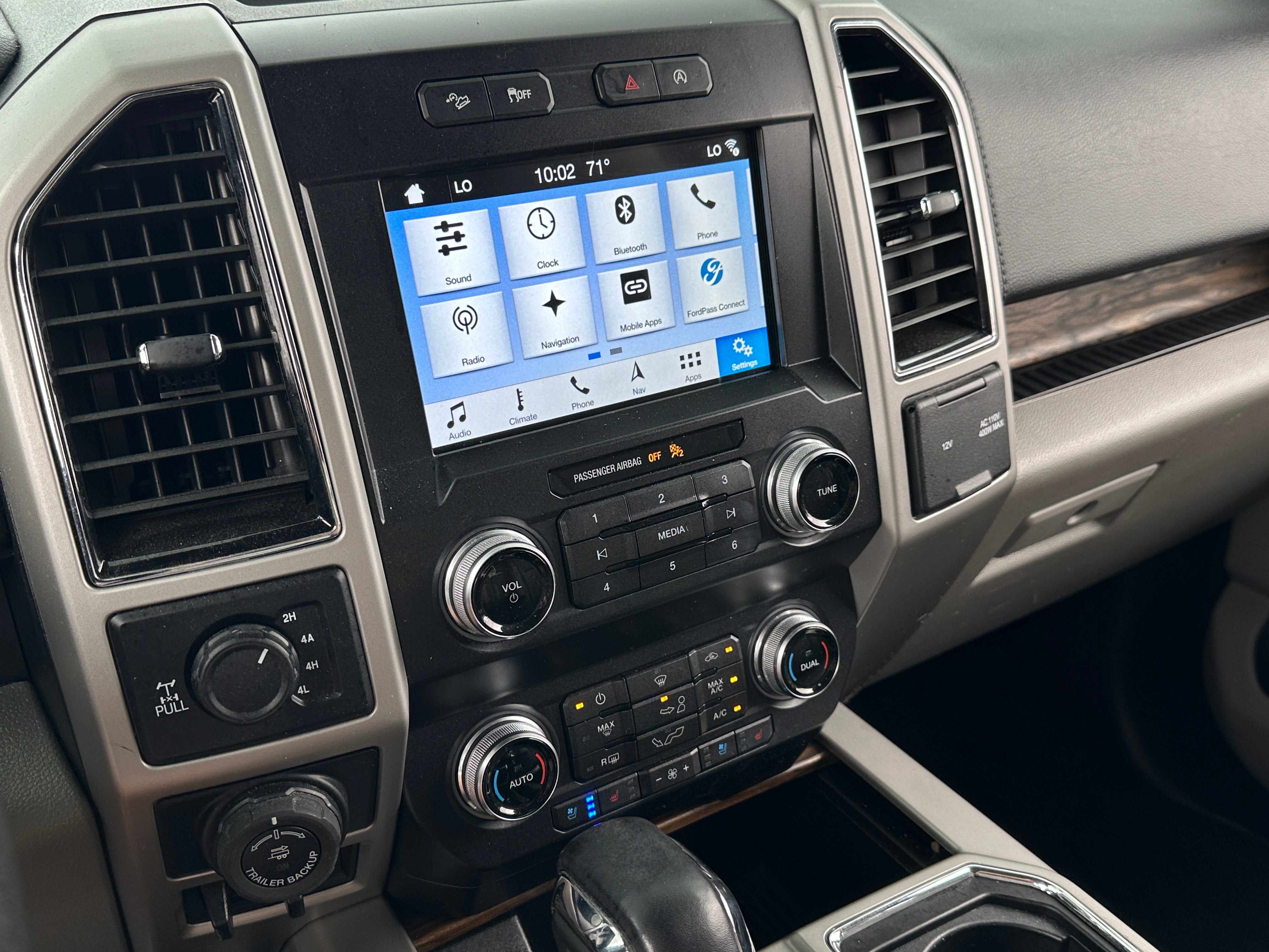 2019 Ford Econoline E-150 3