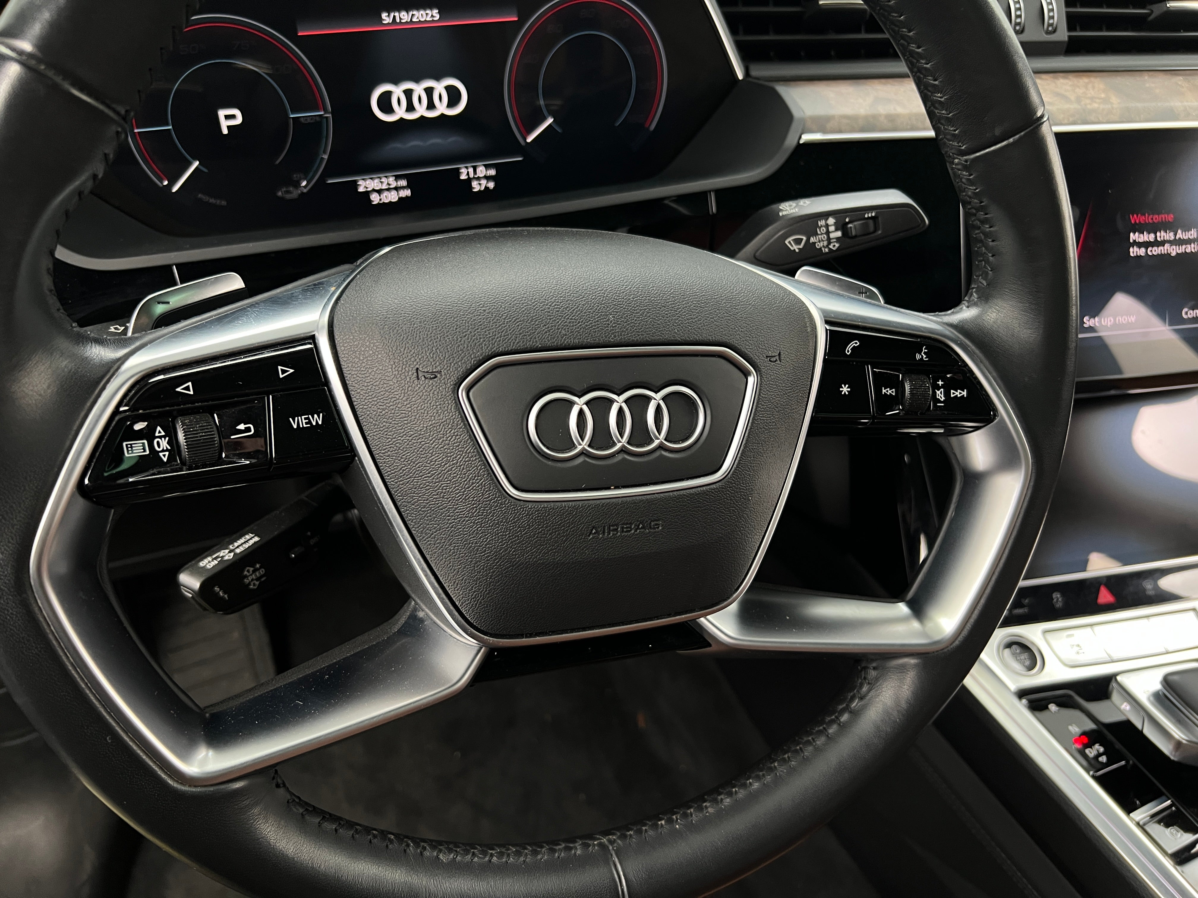 2021 Audi e-tron S Prestige 4