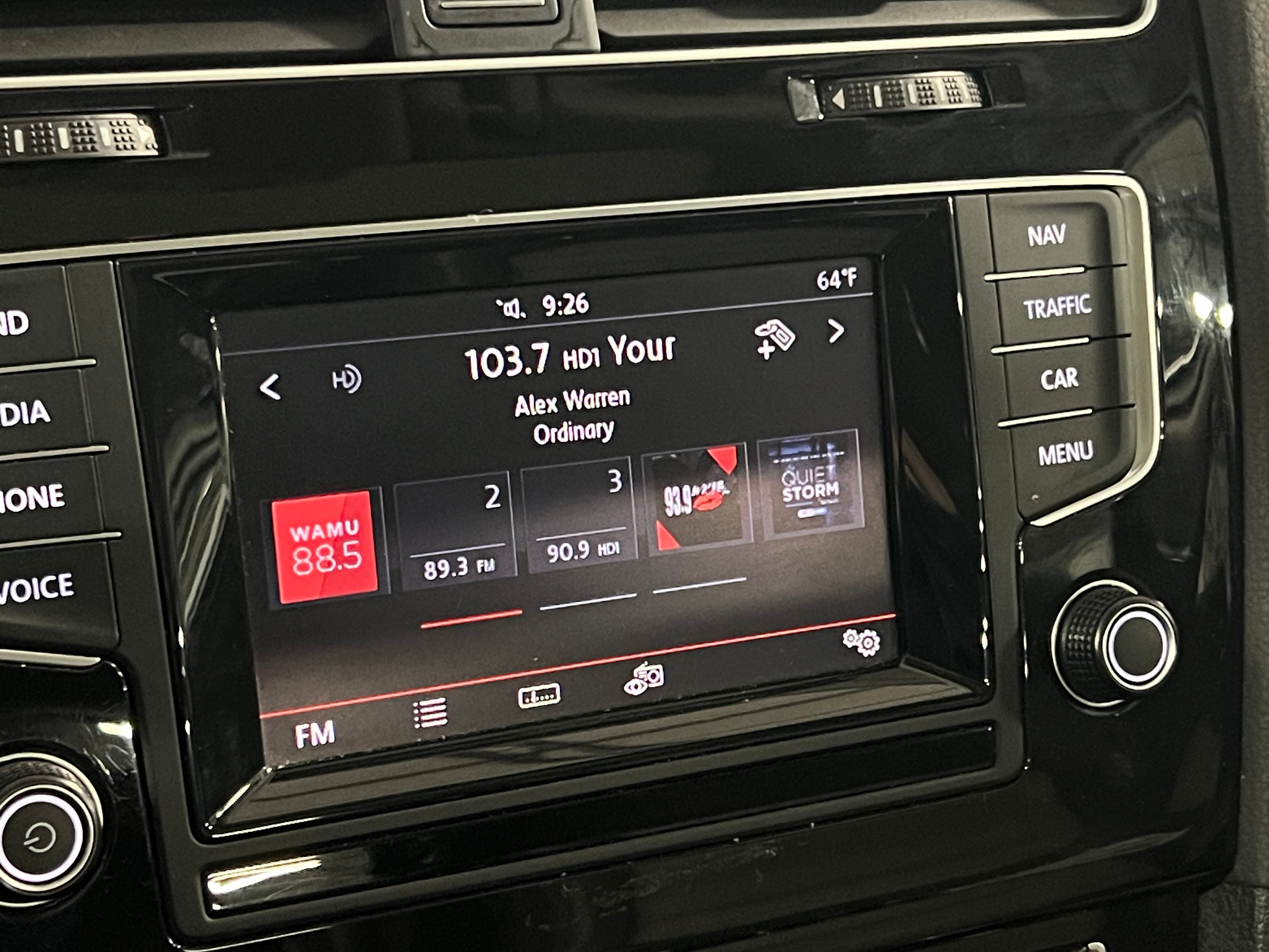 2015 Volkswagen Golf SEL 3