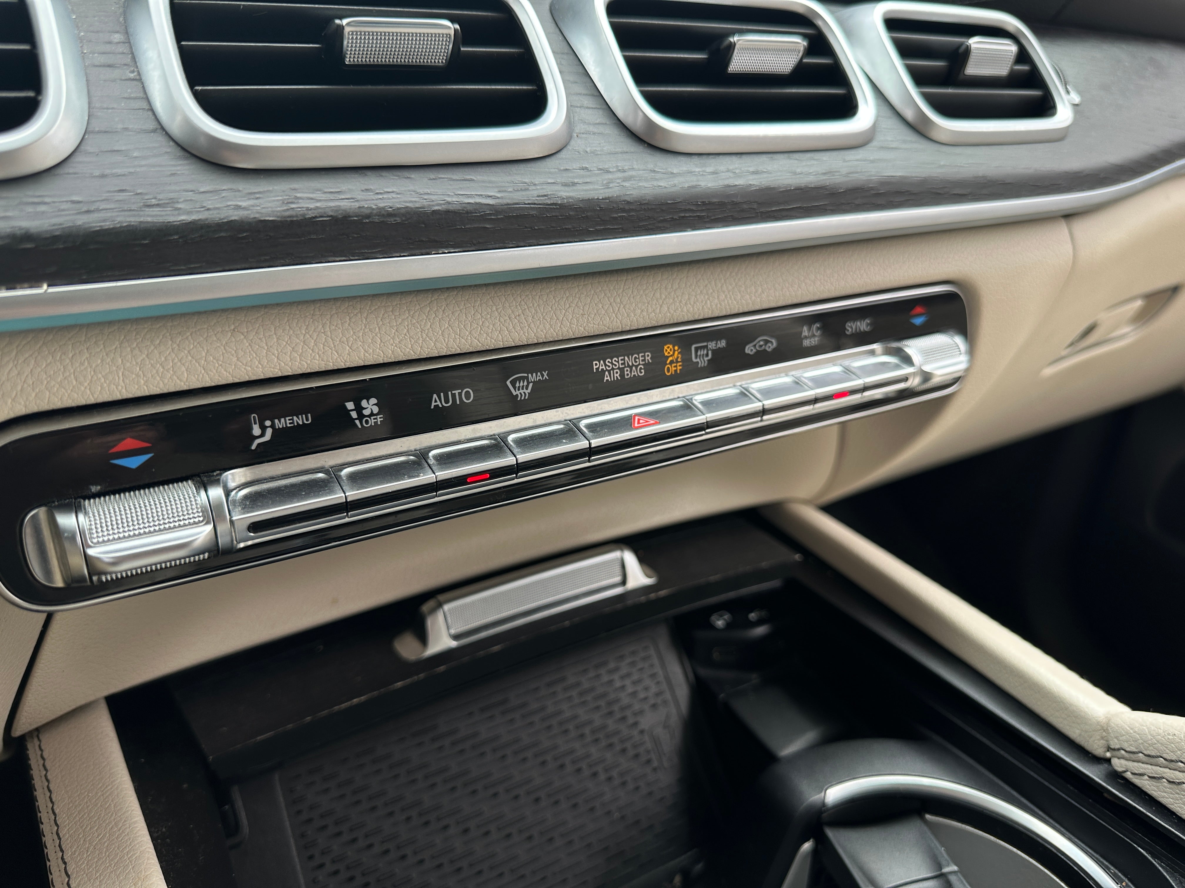 2020 Mercedes-Benz GLS 450 4MATIC 3