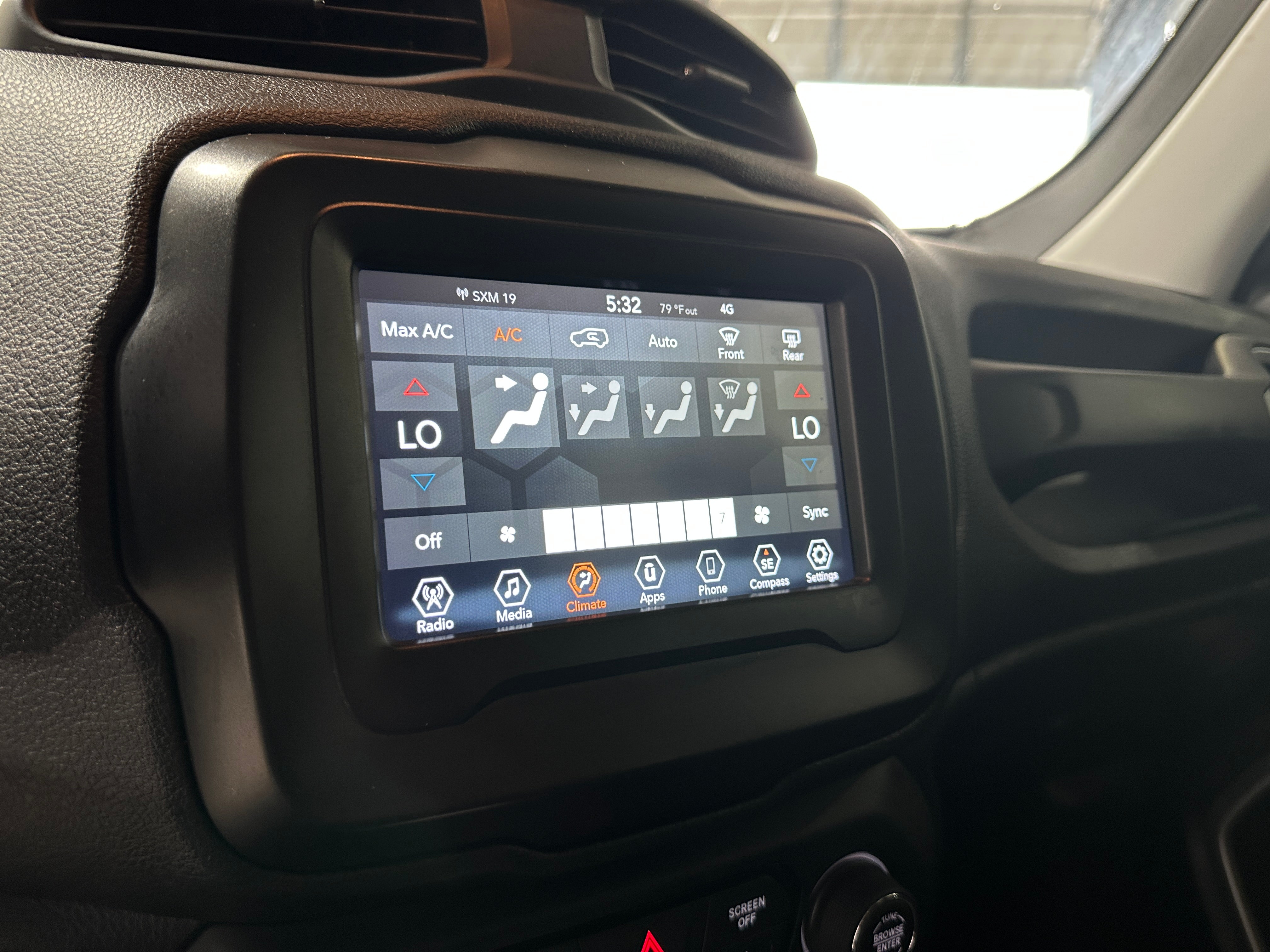 2021 Jeep Renegade Latitude 4