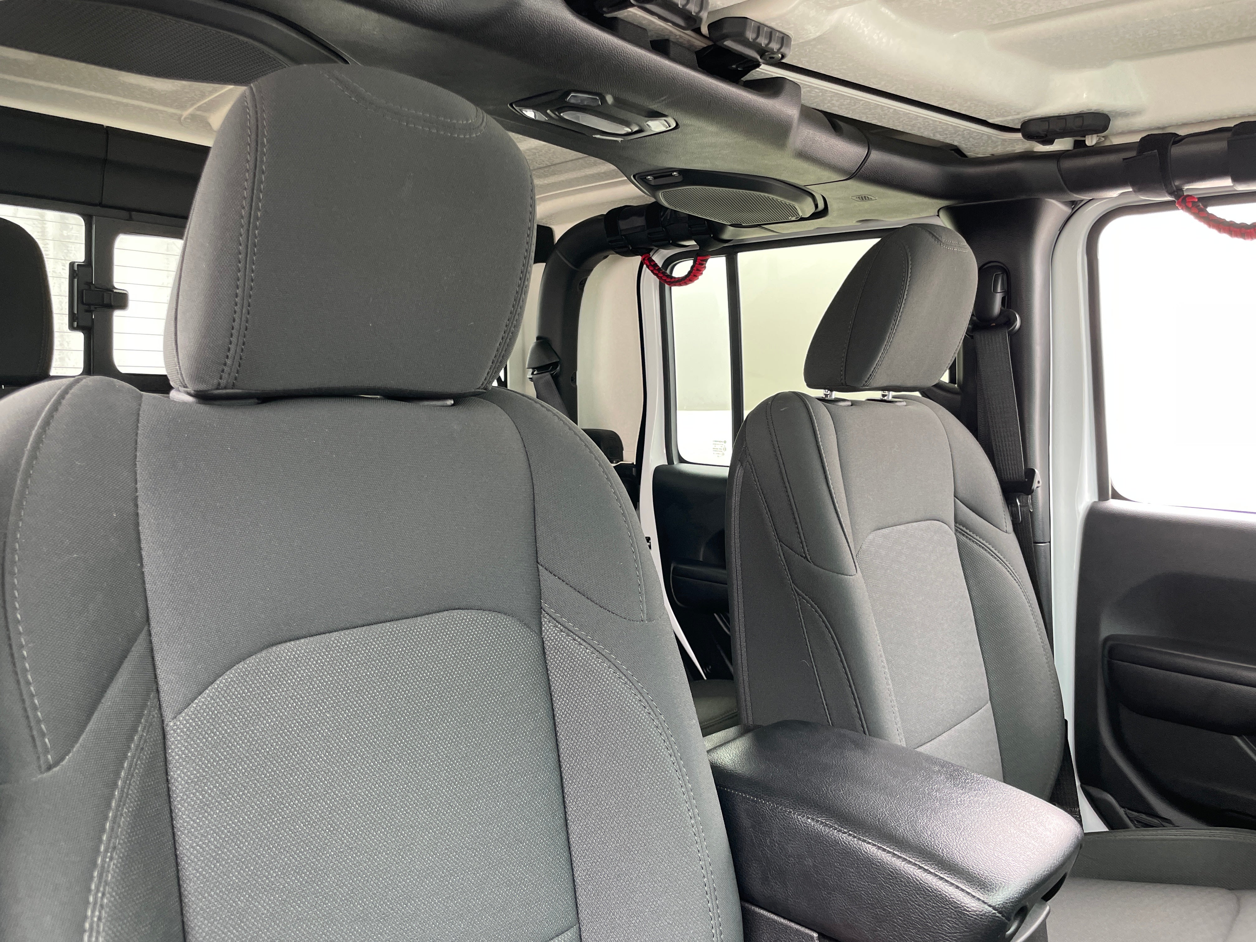 2020 Jeep Gladiator Sport S 2