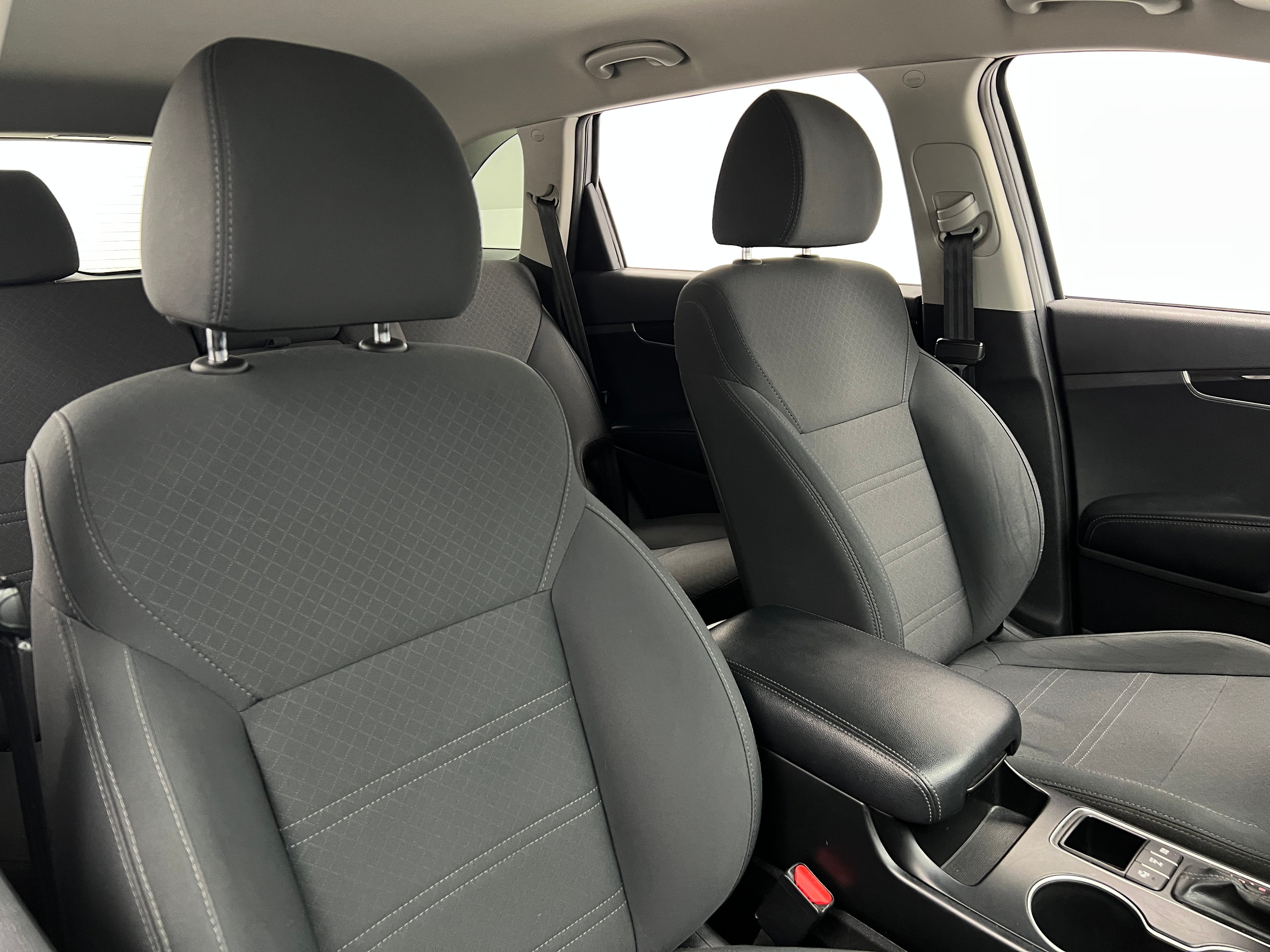 2020 Kia Sorento S 2