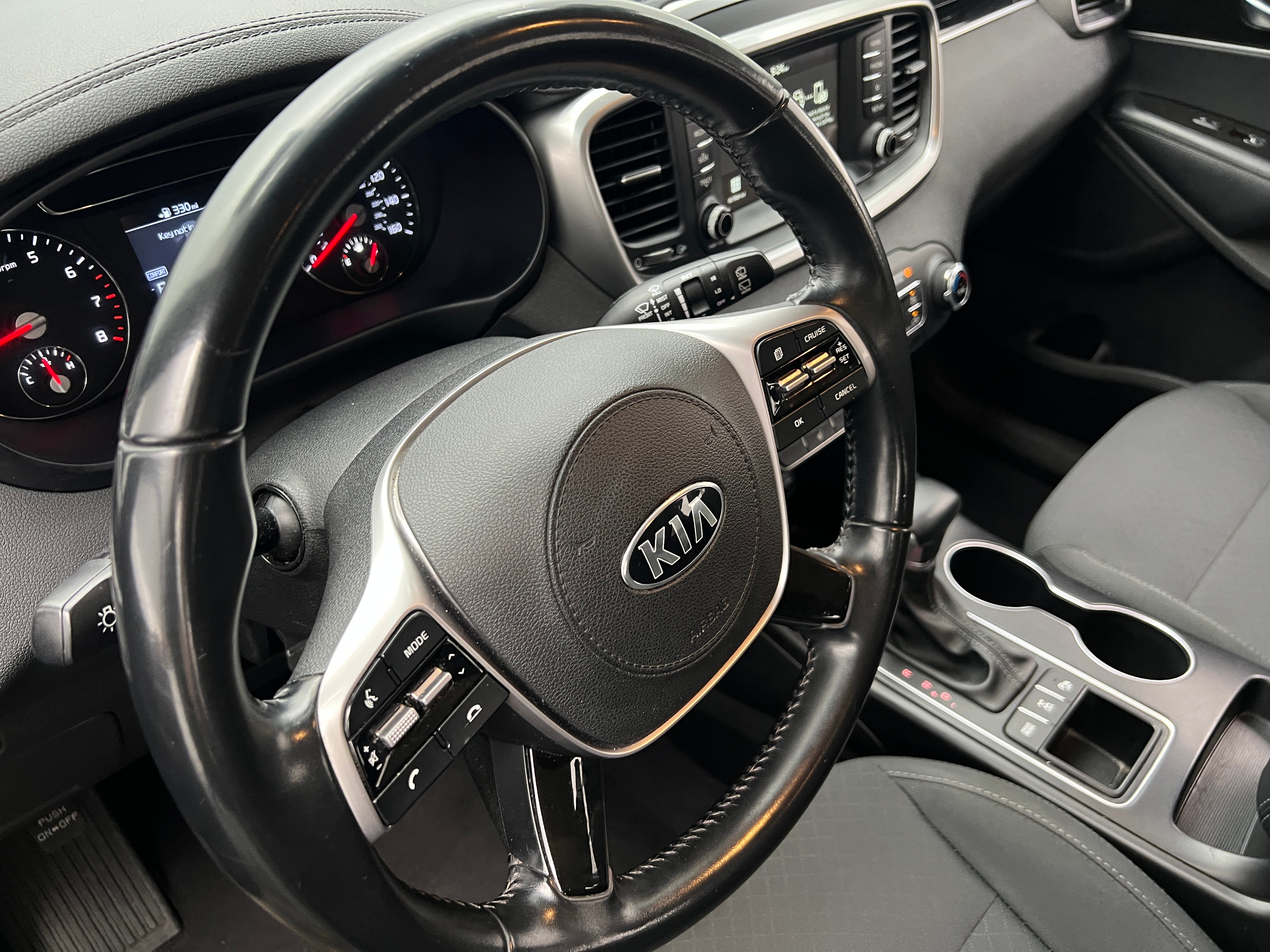 2020 Kia Sorento S 5