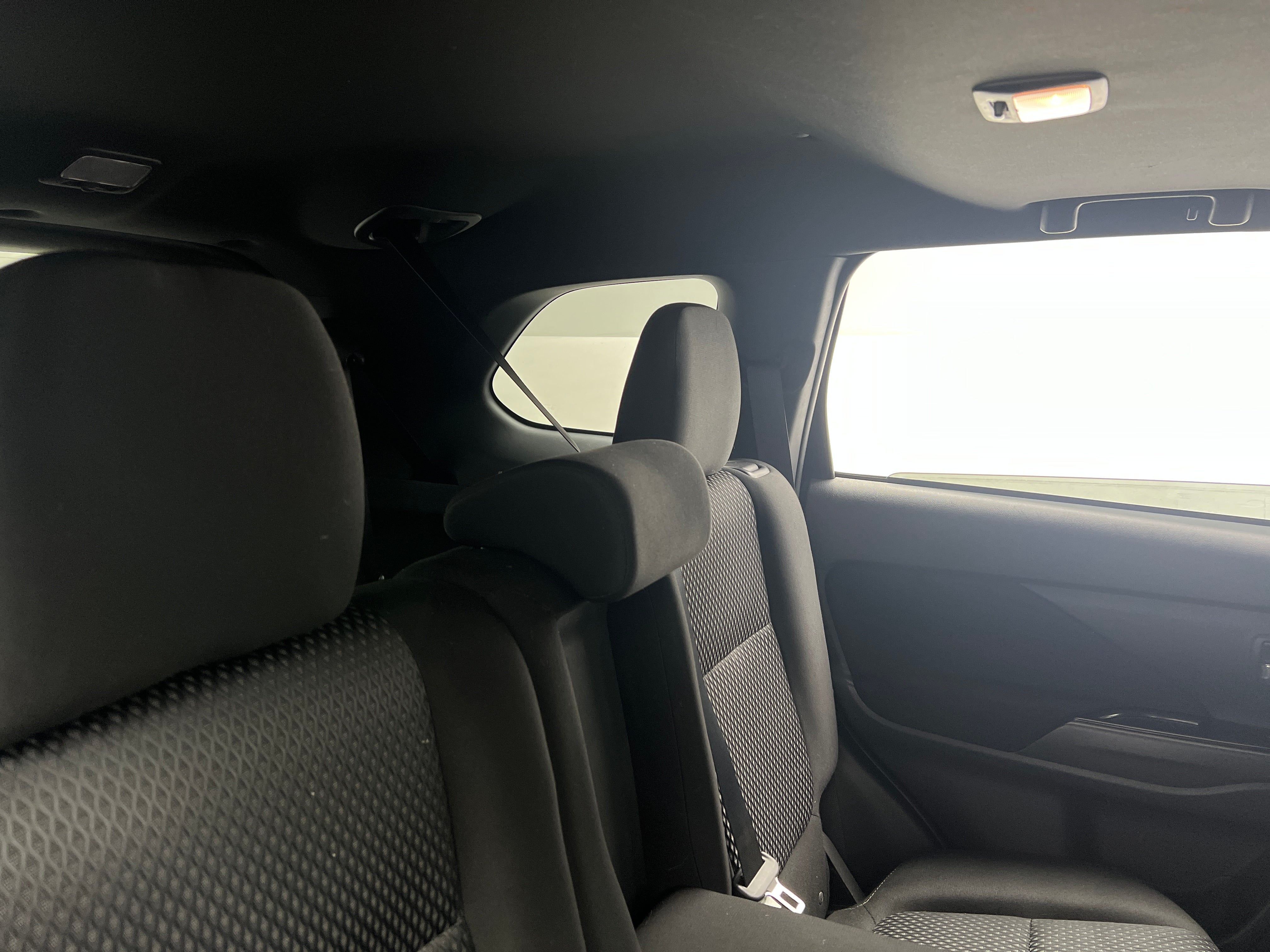 2018 Mitsubishi Outlander LE 6
