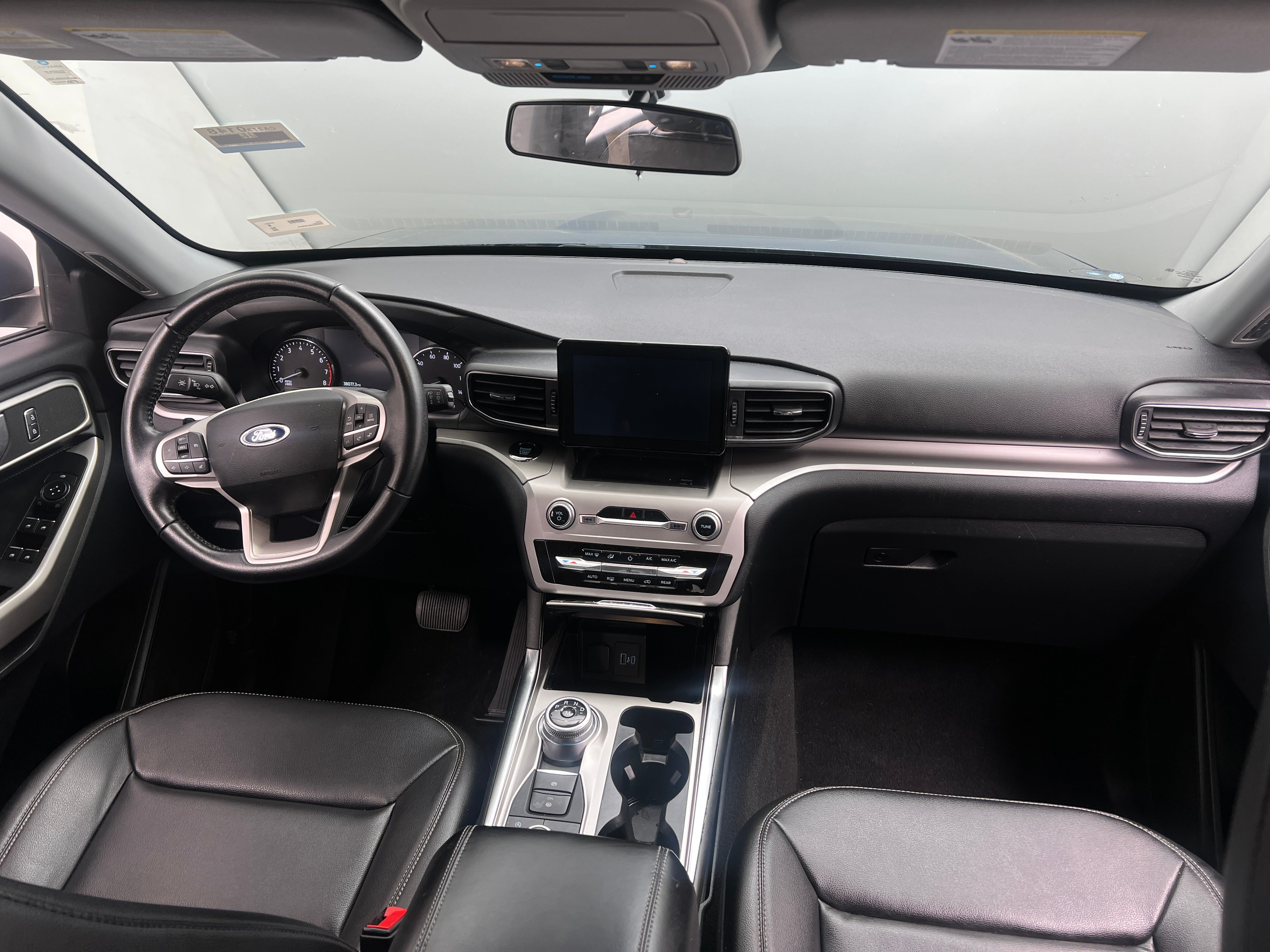2020 Ford Explorer XLT 3