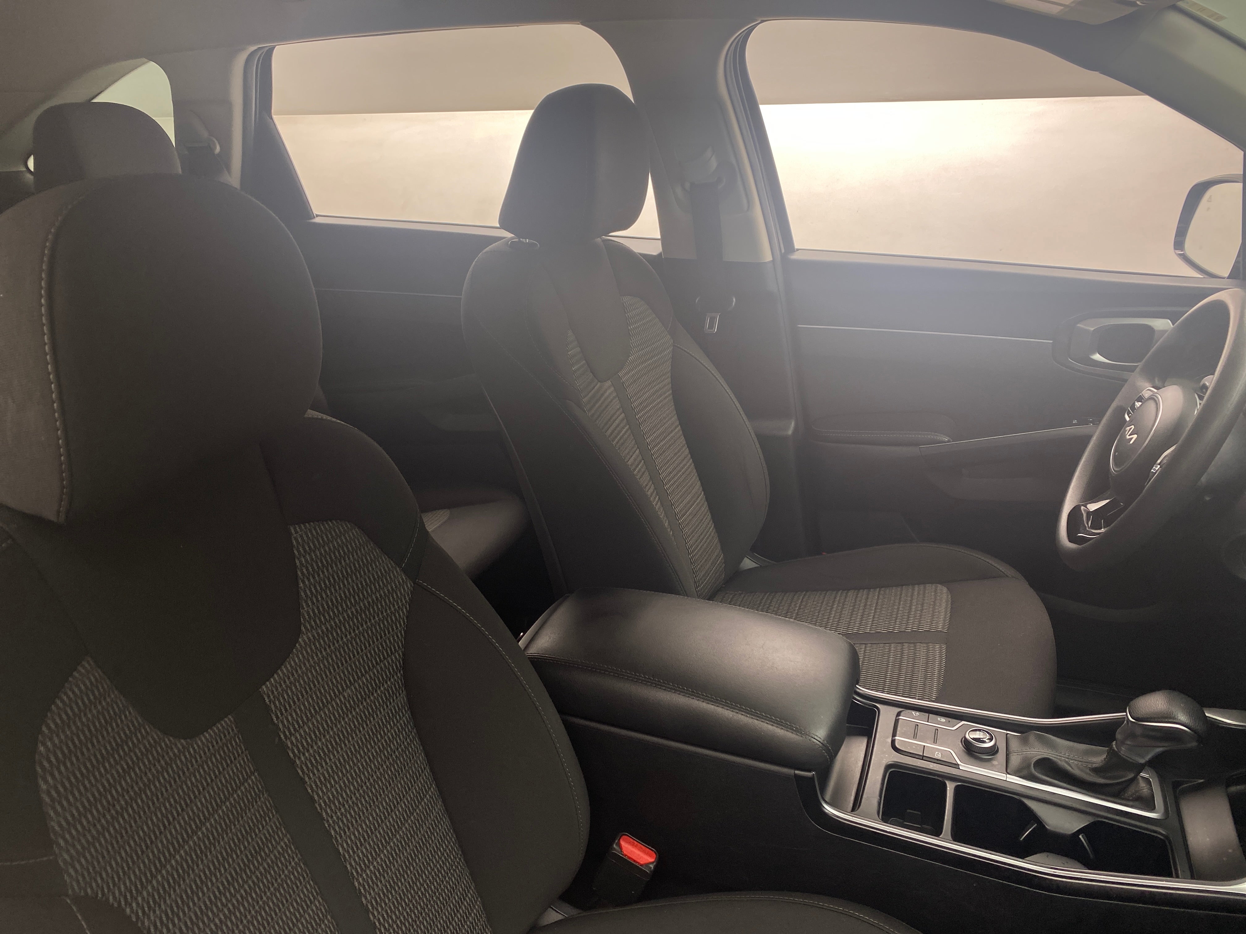 2023 Kia Sorento LX 2