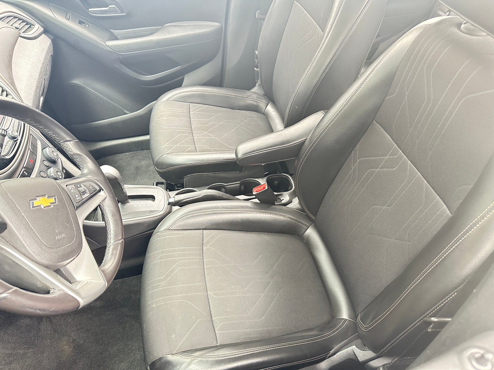 Thumbnail: 2020 Chevrolet Trax - 2