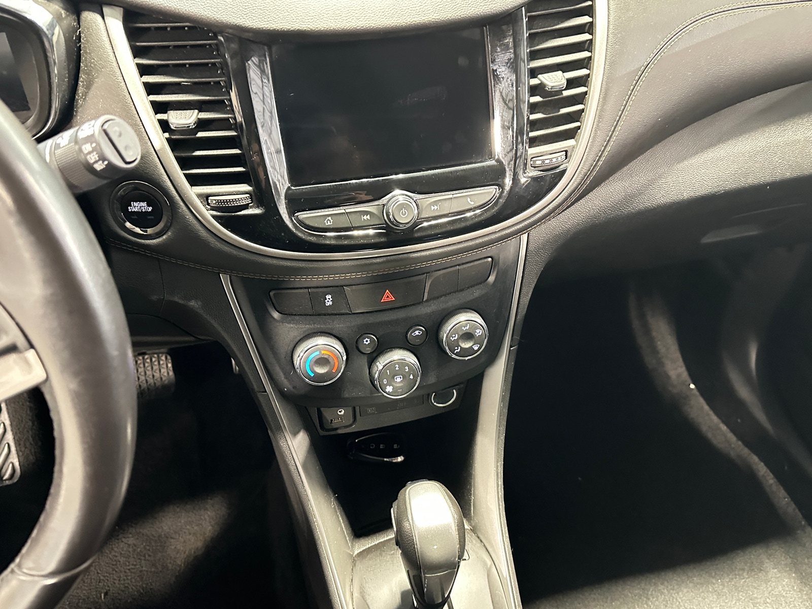 Thumbnail: 2020 Chevrolet Trax - 4