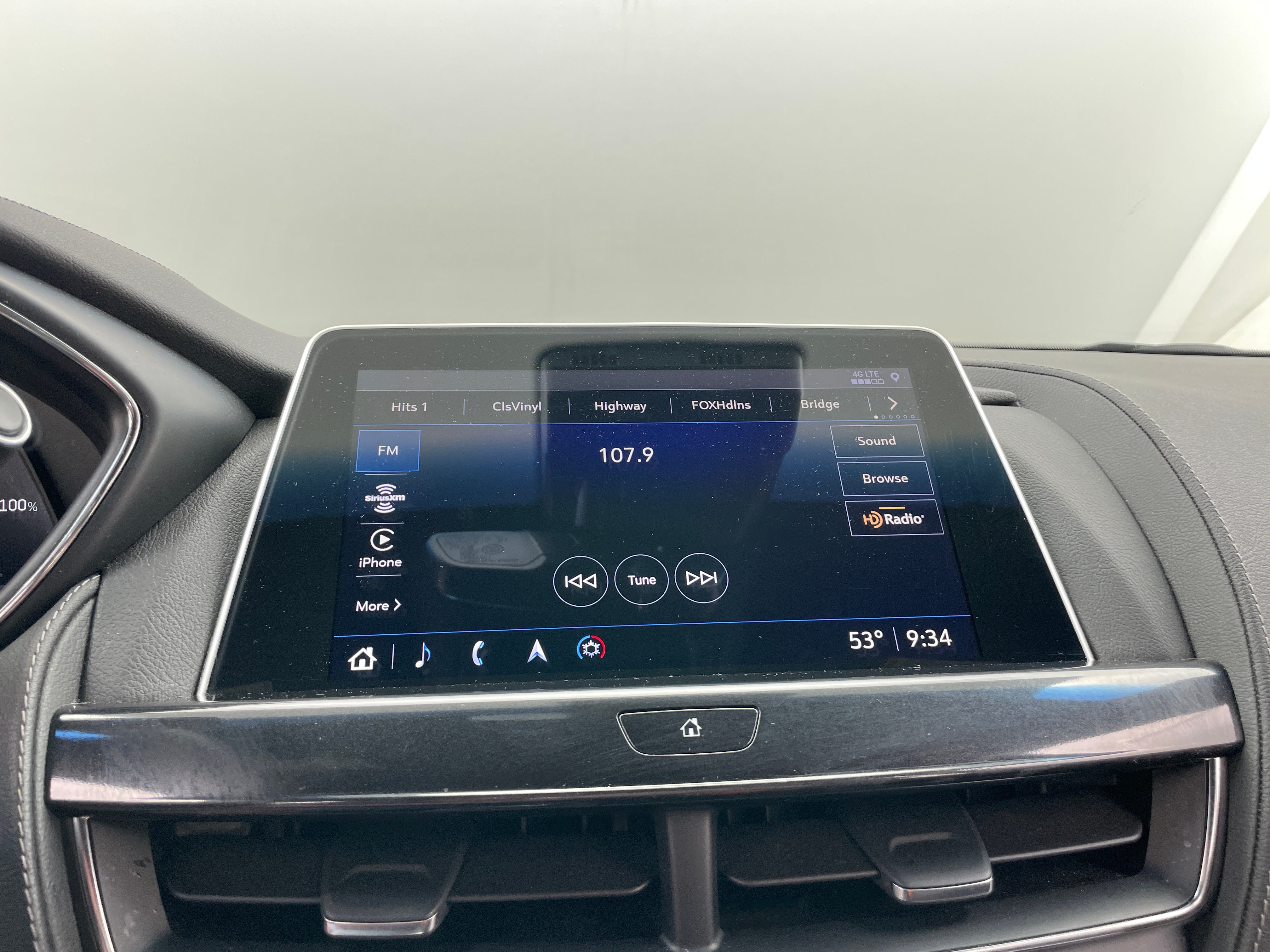 2022 Cadillac CT5 Premium Luxury 3