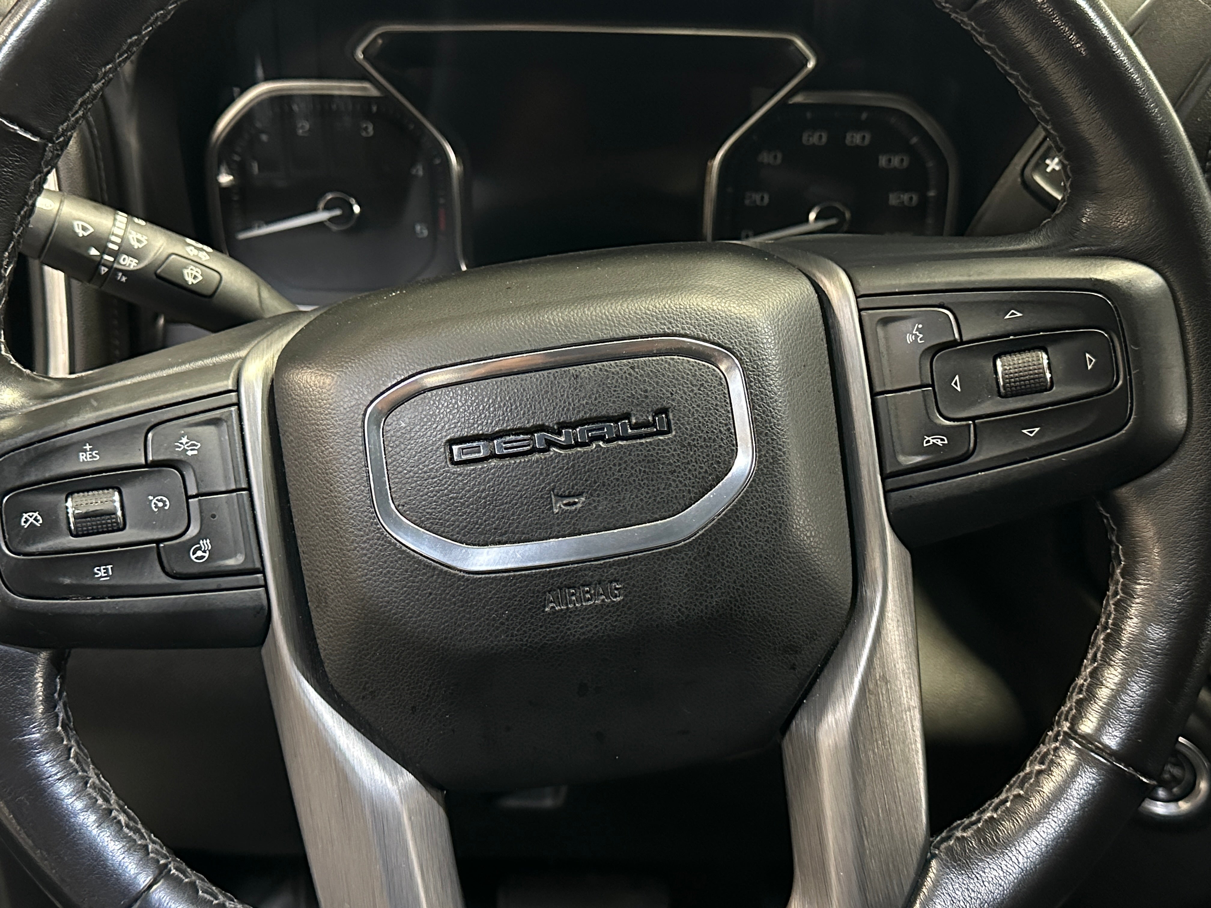 2022 GMC Sierra 2500 Denali 5