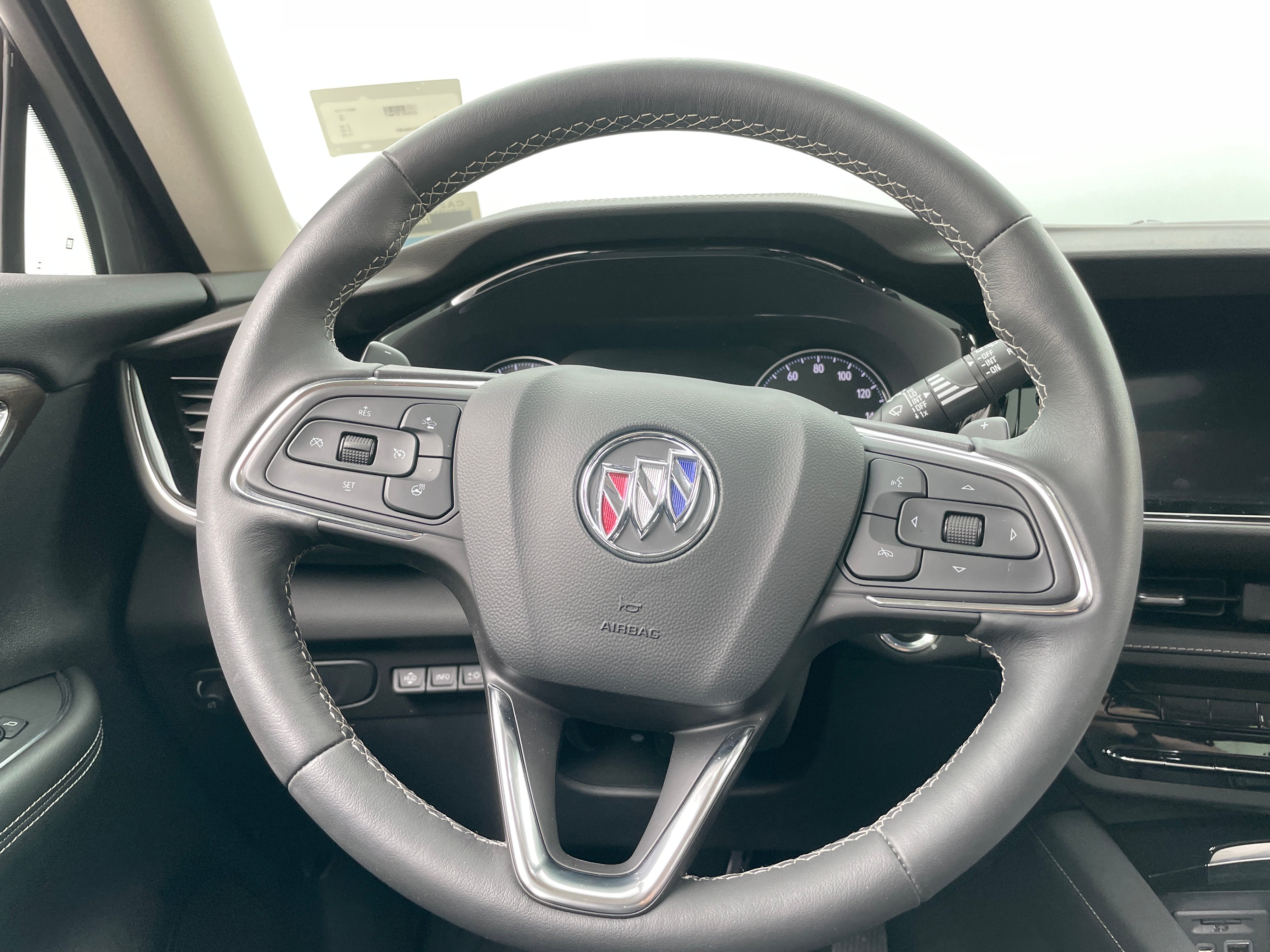 2023 Buick Envision Avenir 4