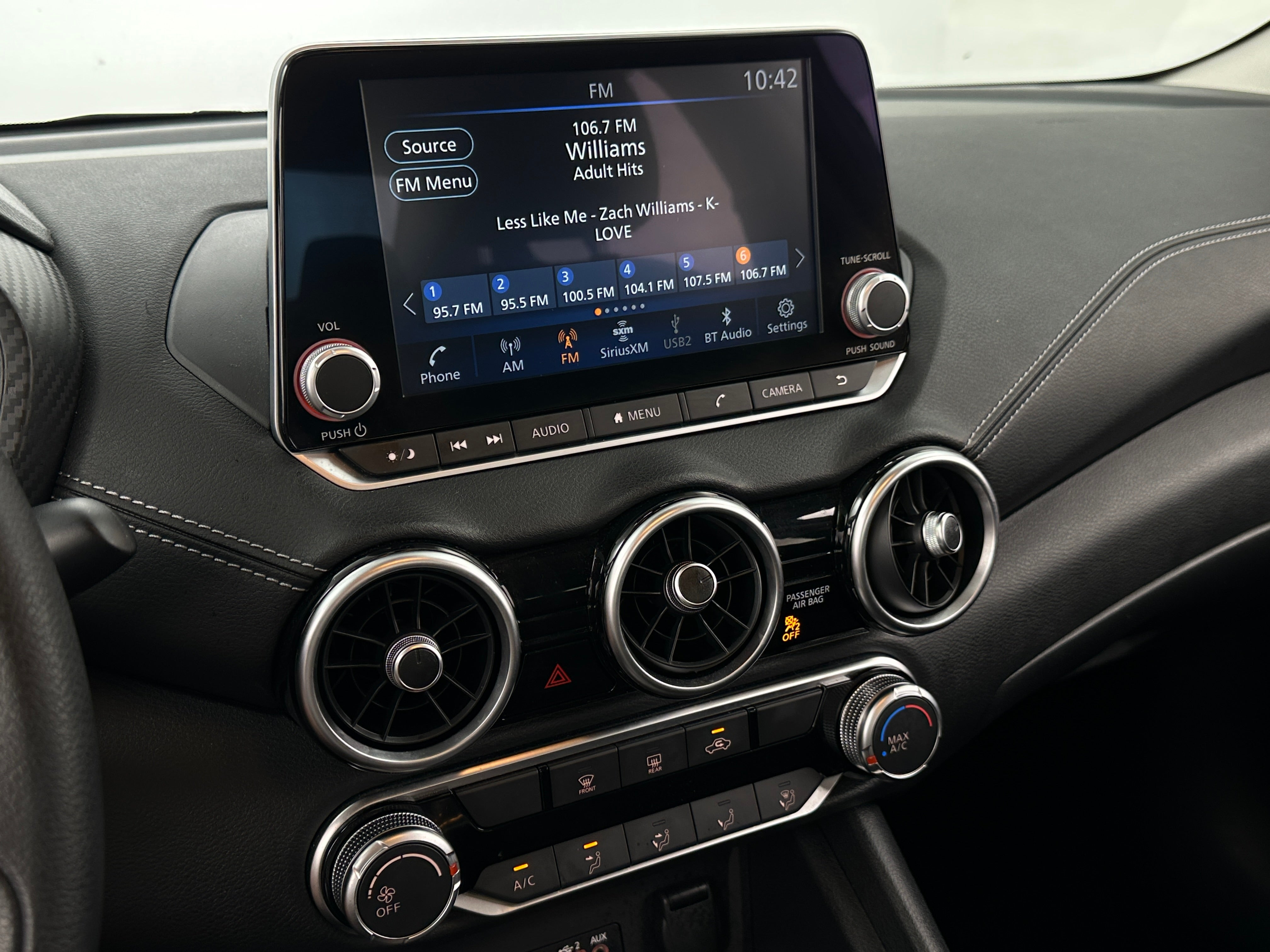 2024 Nissan Sentra SV 4