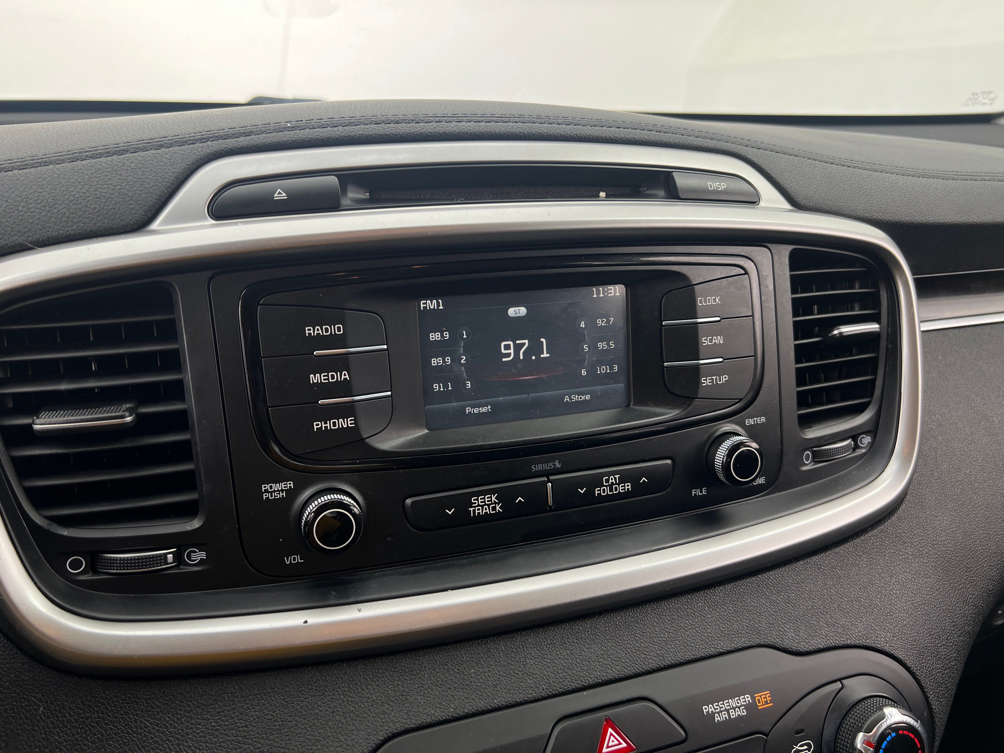 2018 Kia Sorento L 4