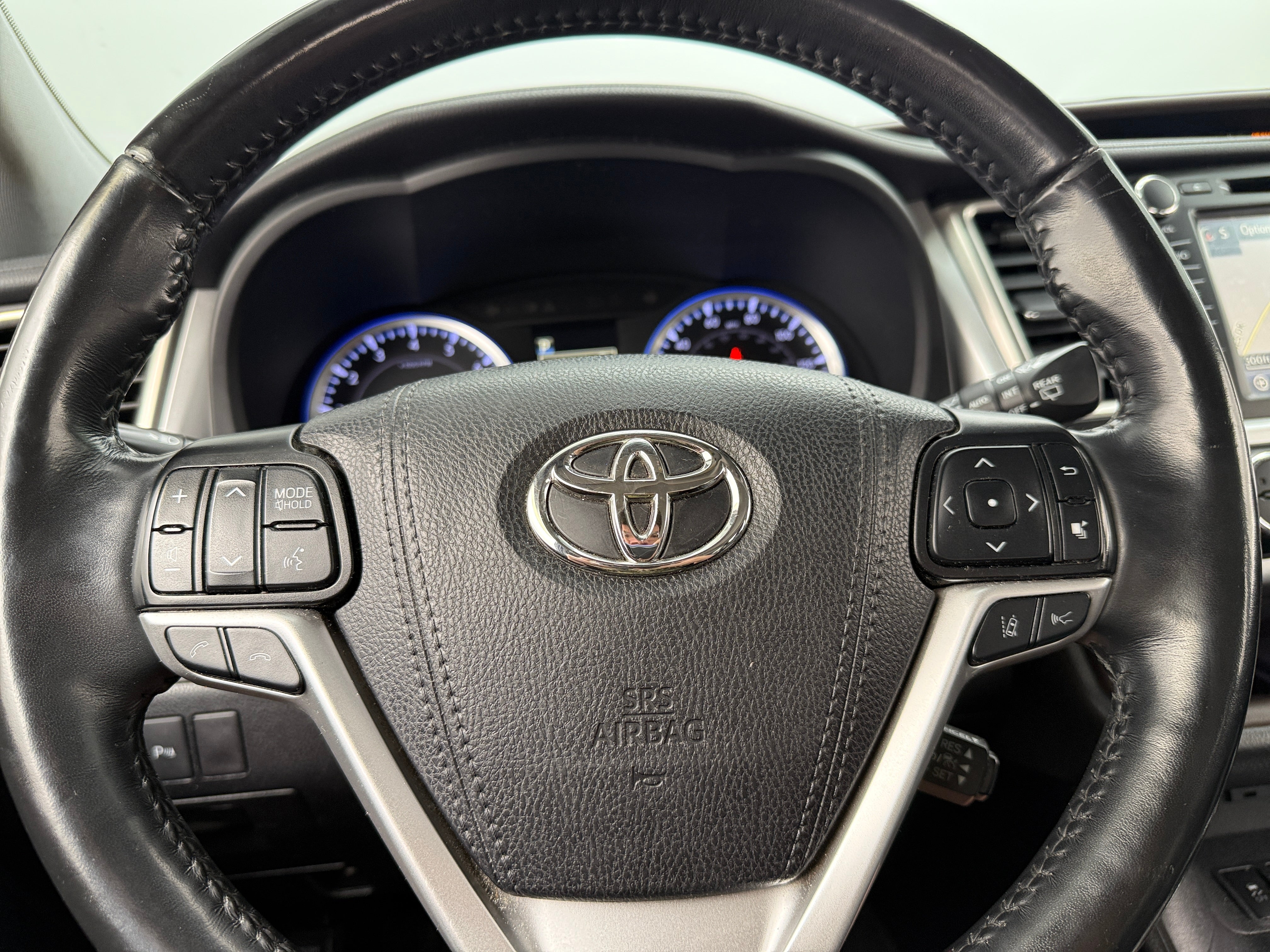 2019 Toyota Highlander Limited Platinum 4