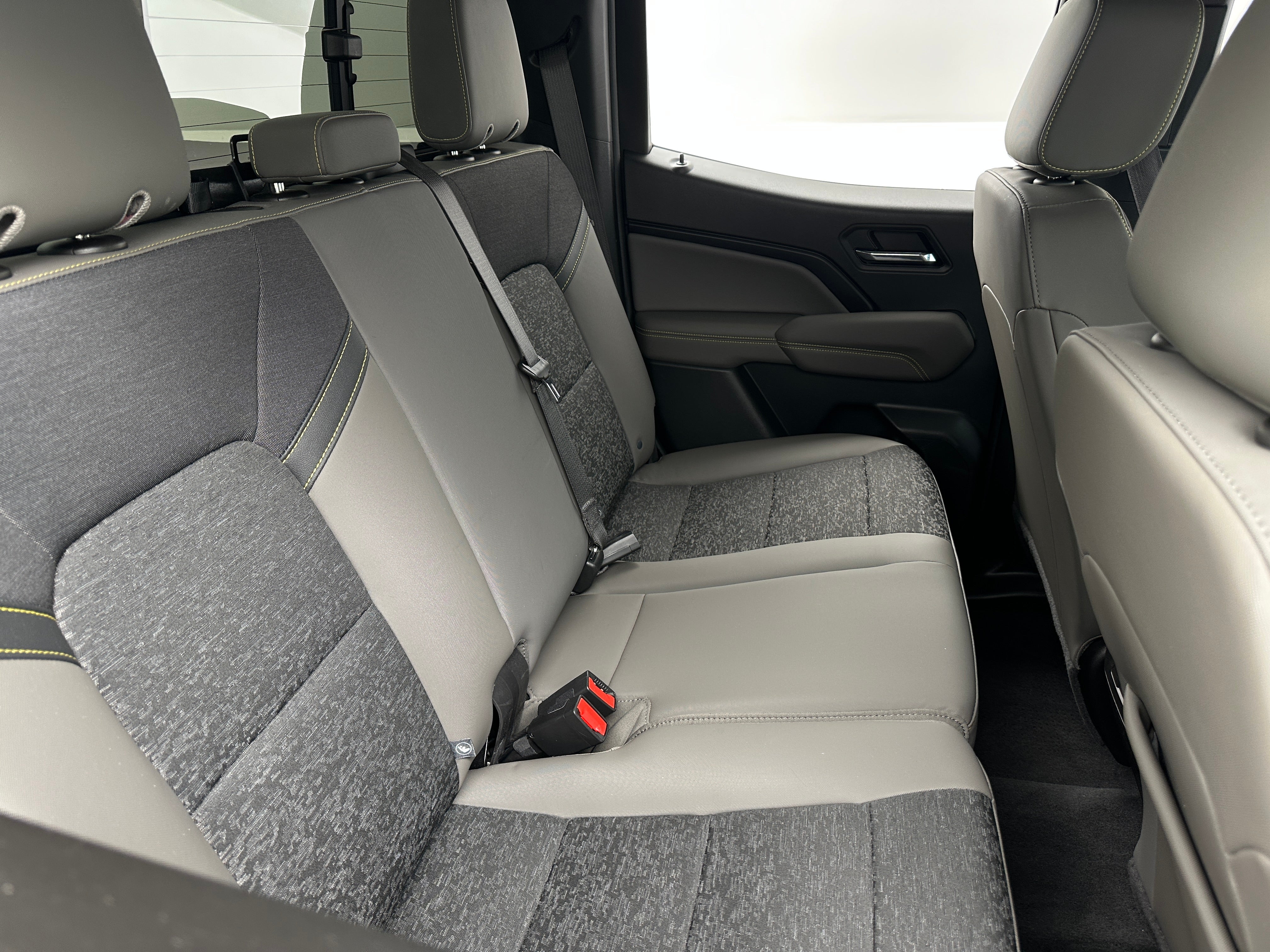 2024 Chevrolet Colorado ZR2 5