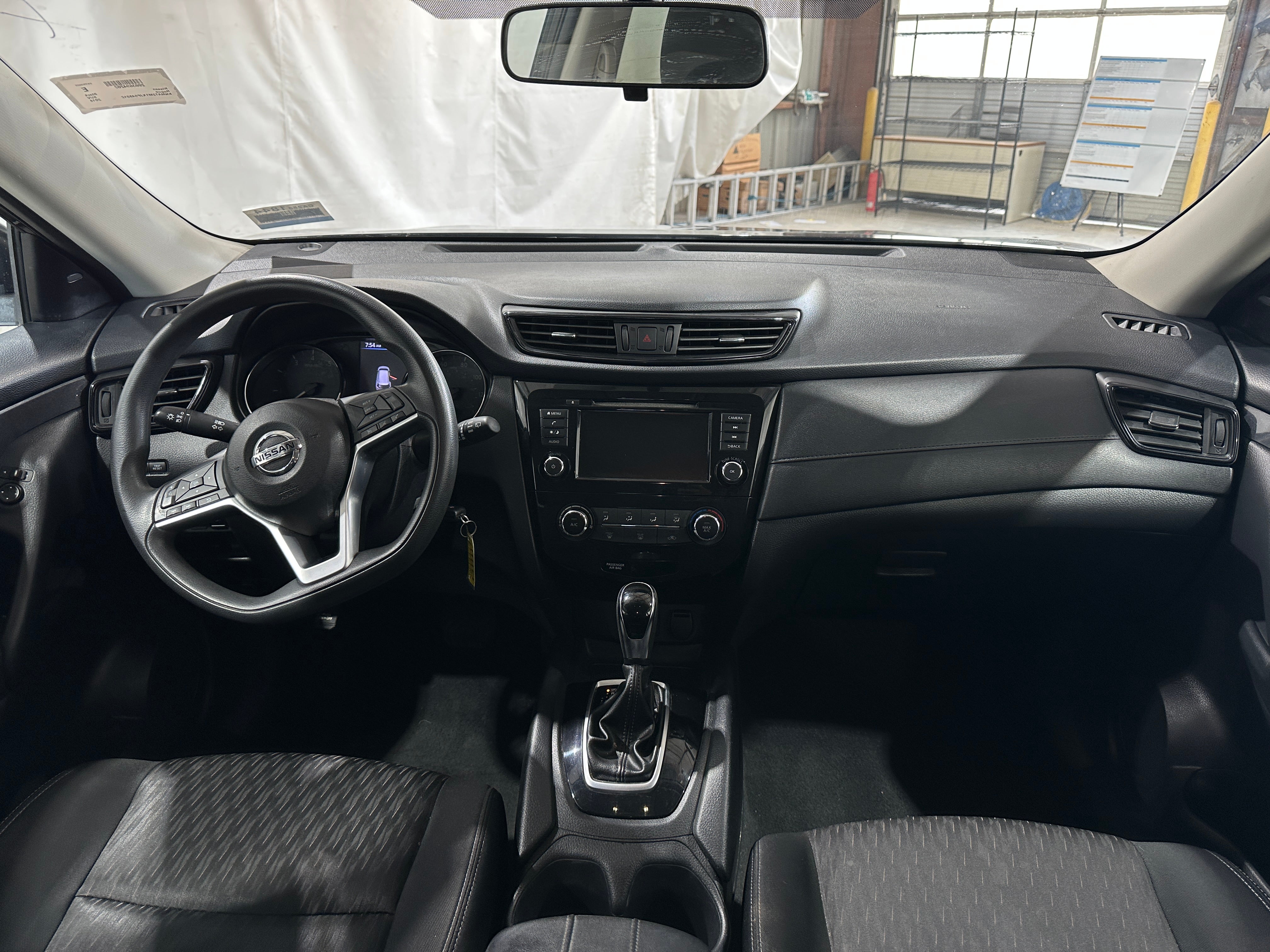 2018 Nissan Rogue S 3