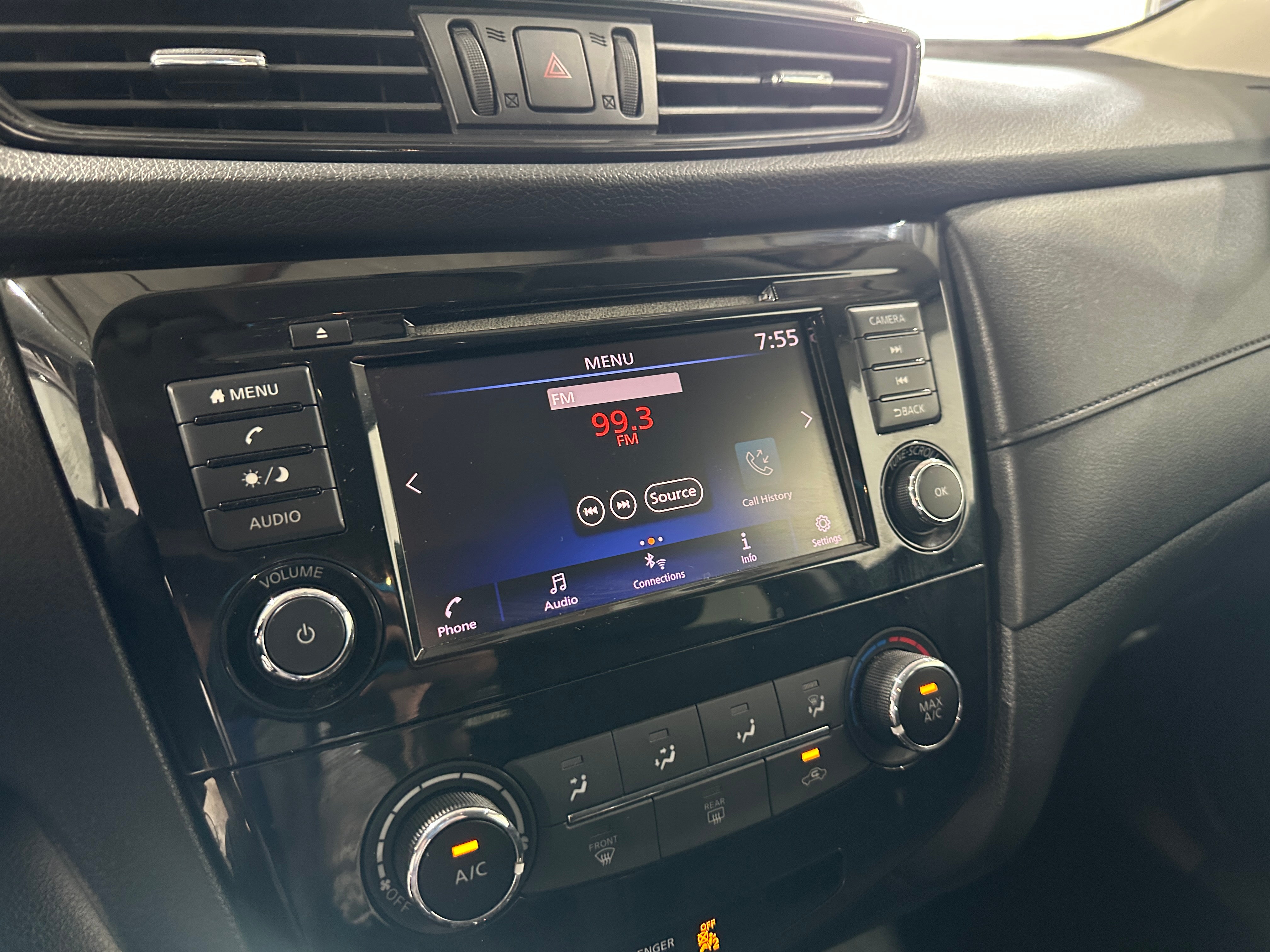 2018 Nissan Rogue S 4