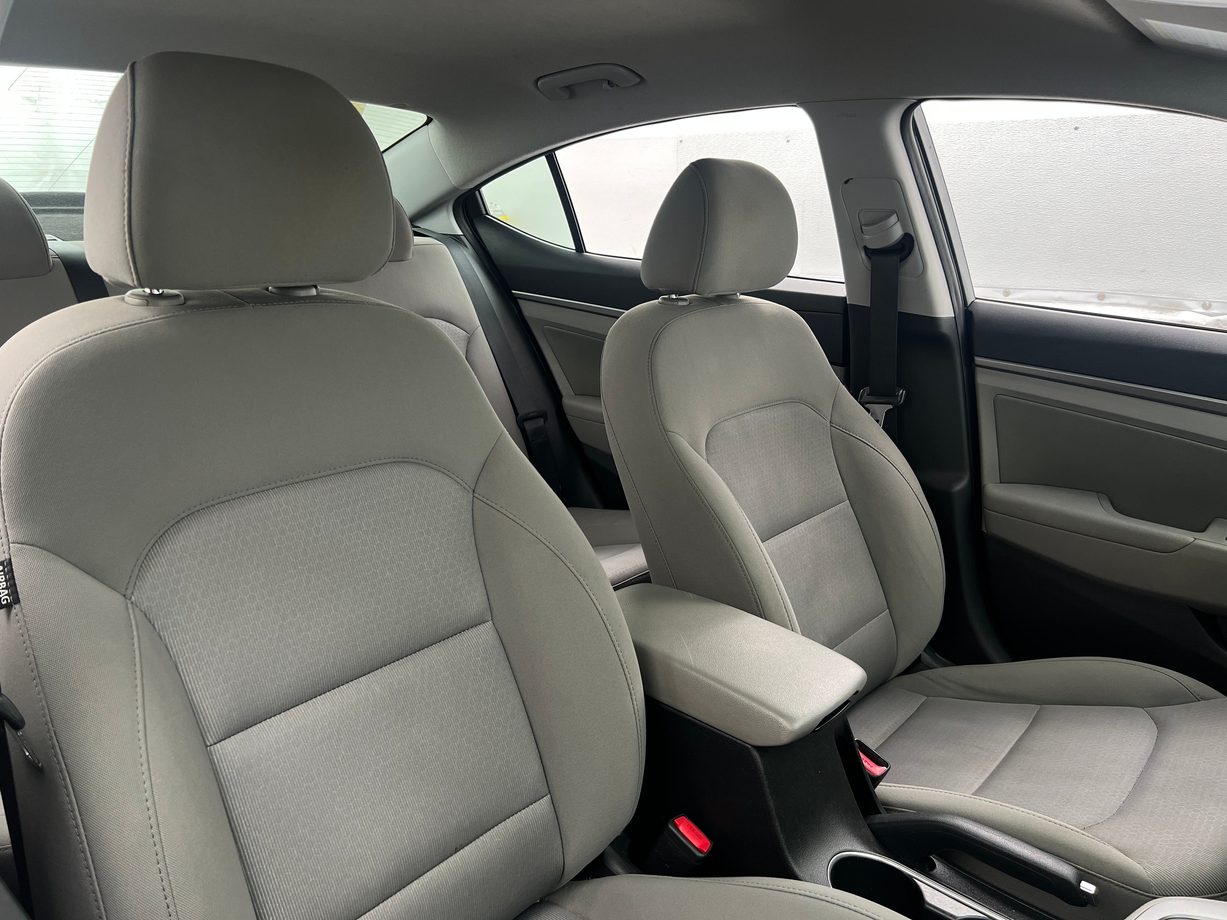 2018 Hyundai Elantra SEL 2
