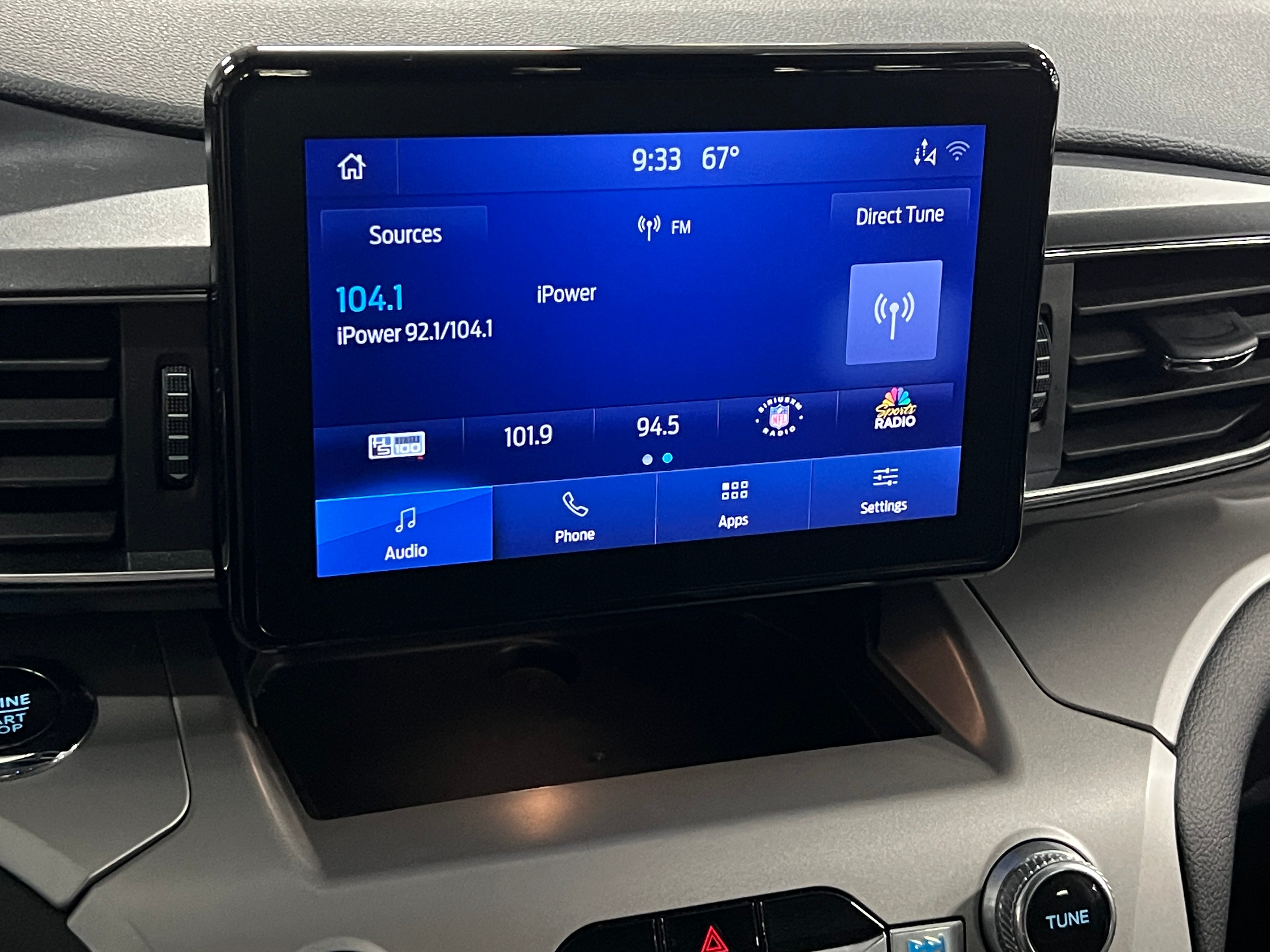 2023 Ford Explorer XLT 3