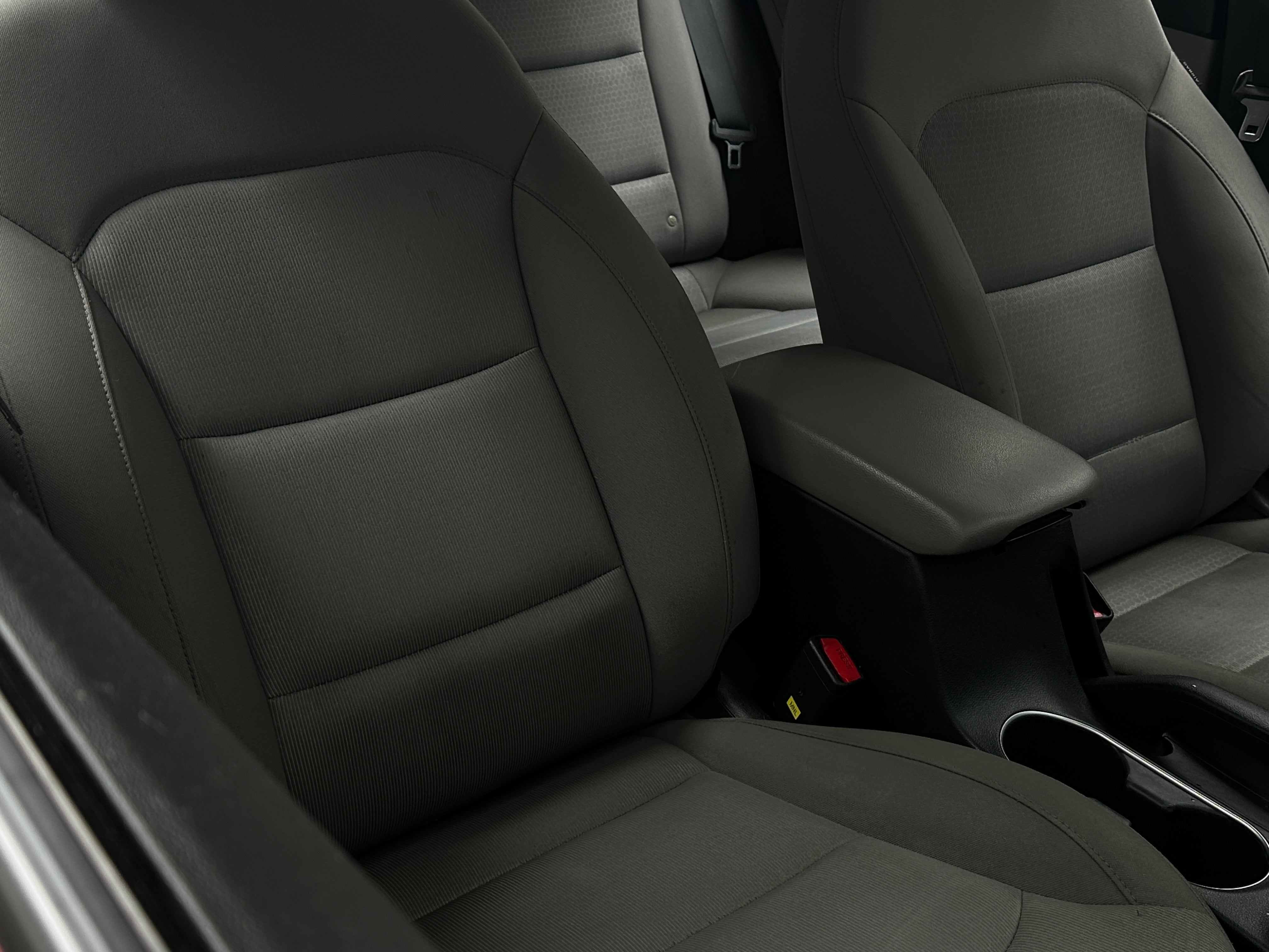 2017 Hyundai Elantra SE 2