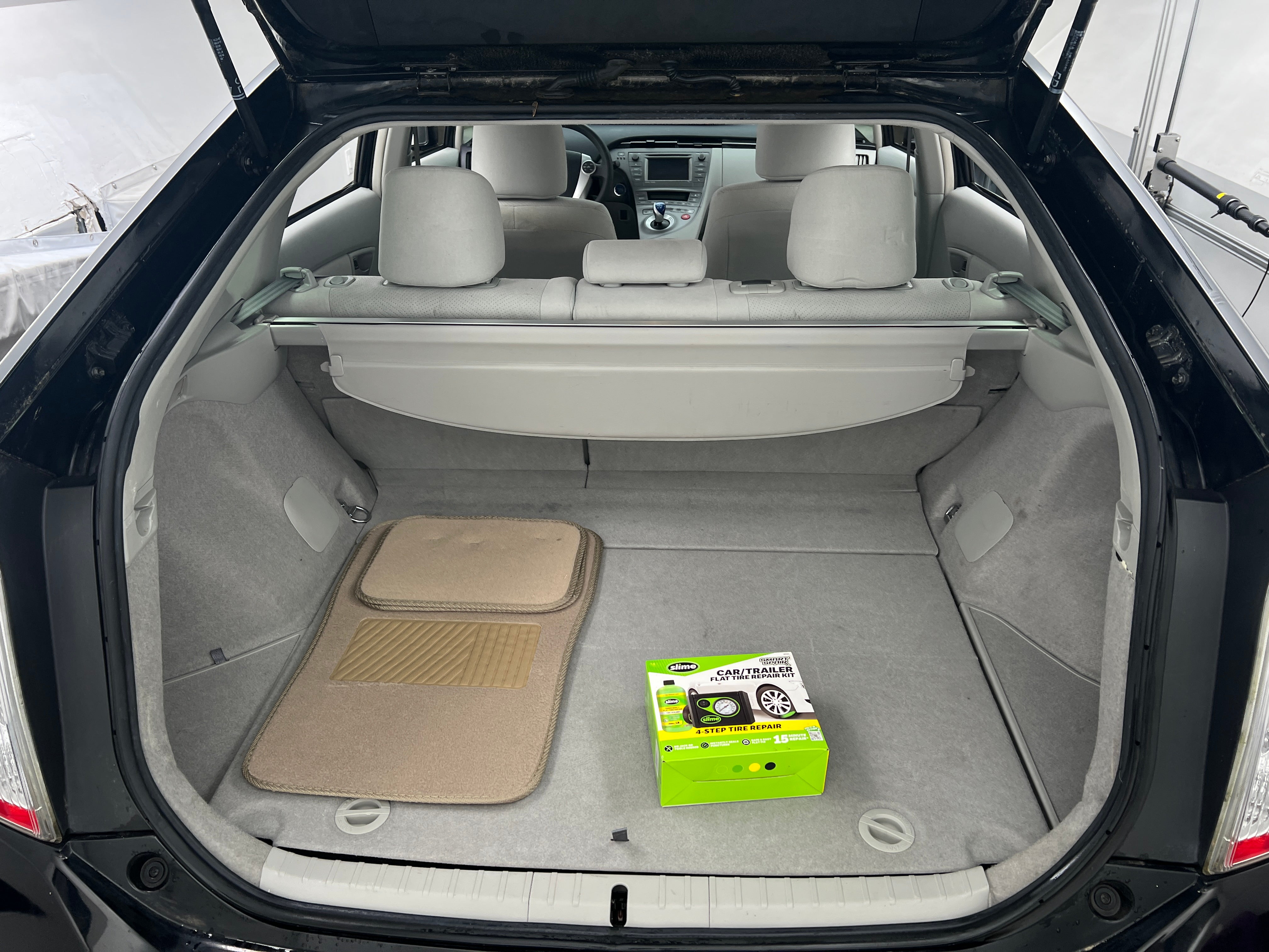2015 Toyota Prius Three 7