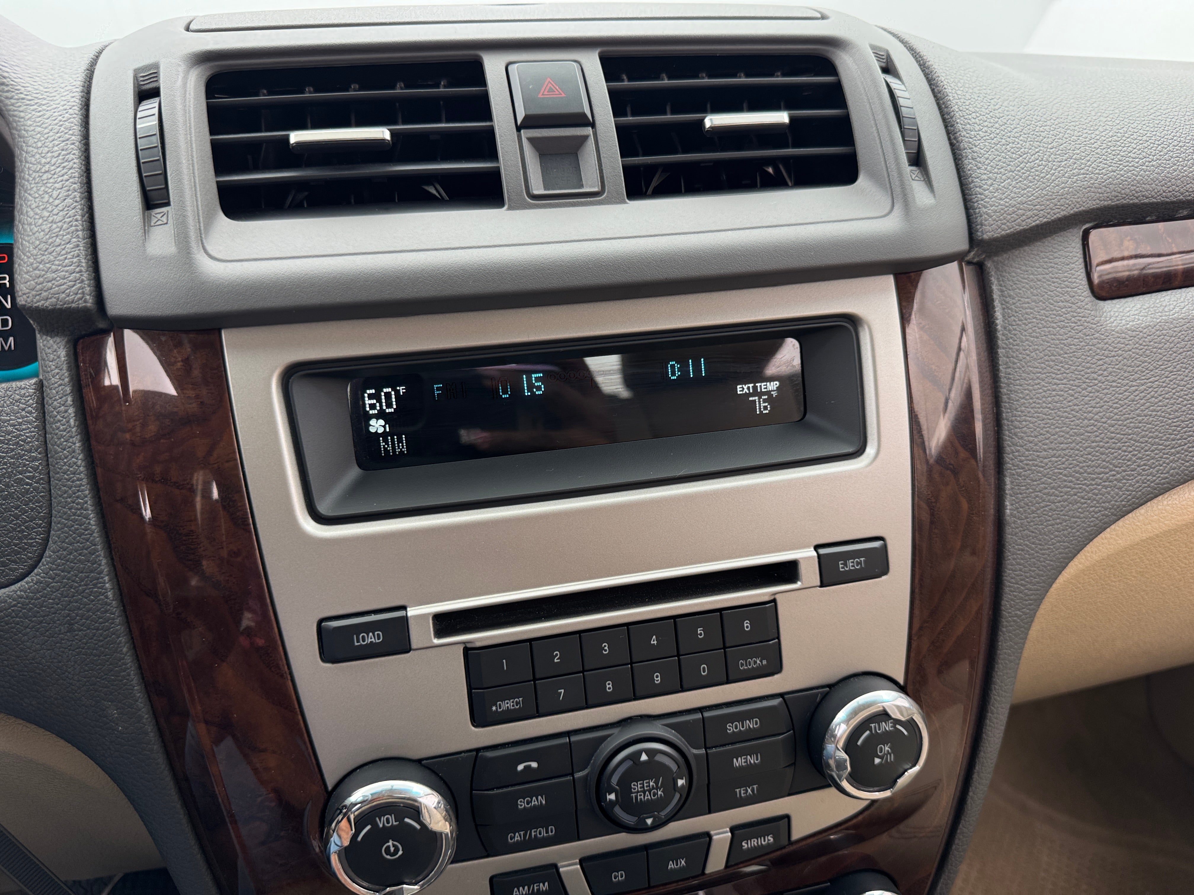2010 Ford Fusion SEL 3