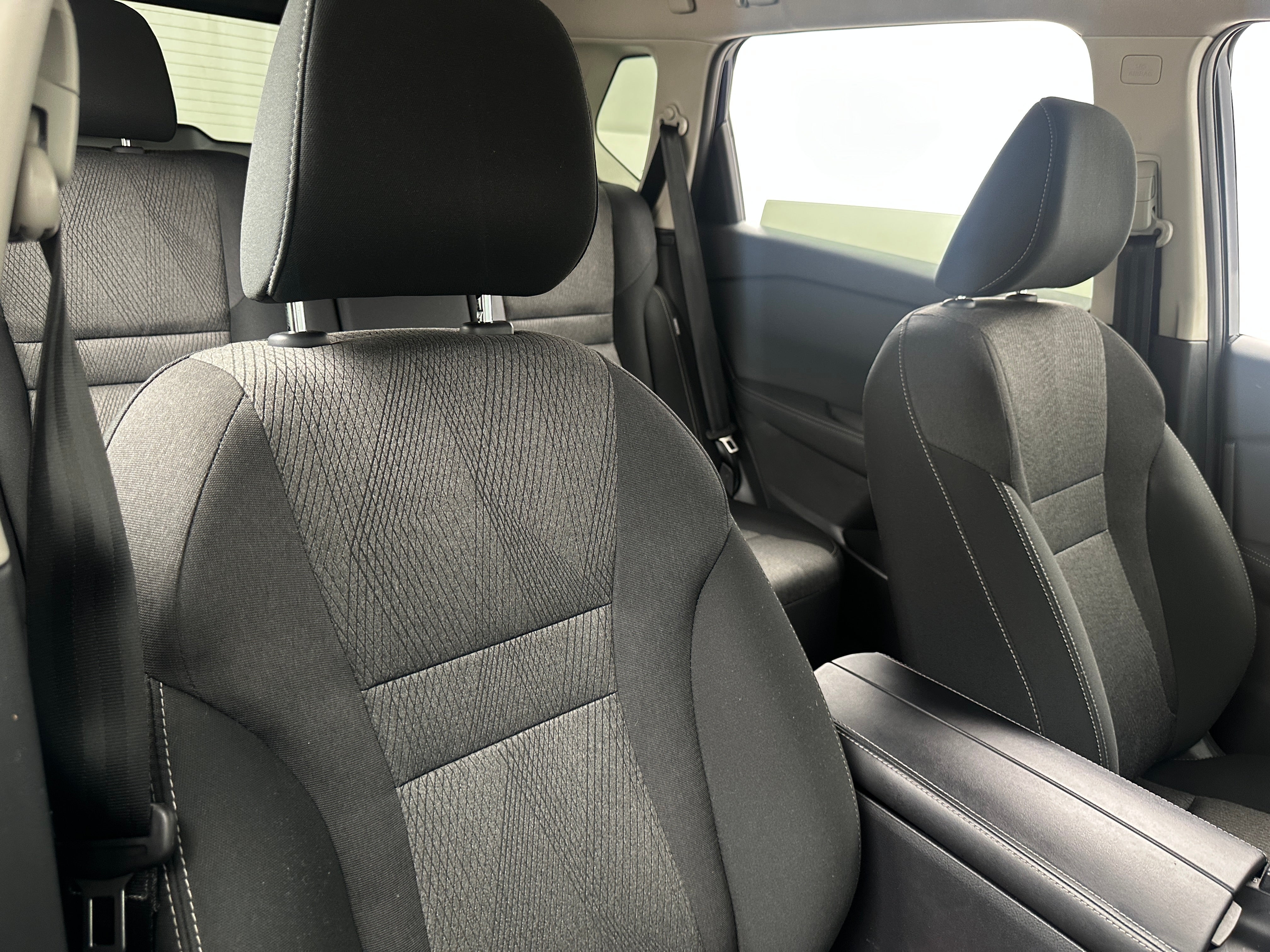 2024 Nissan Rogue SV 2
