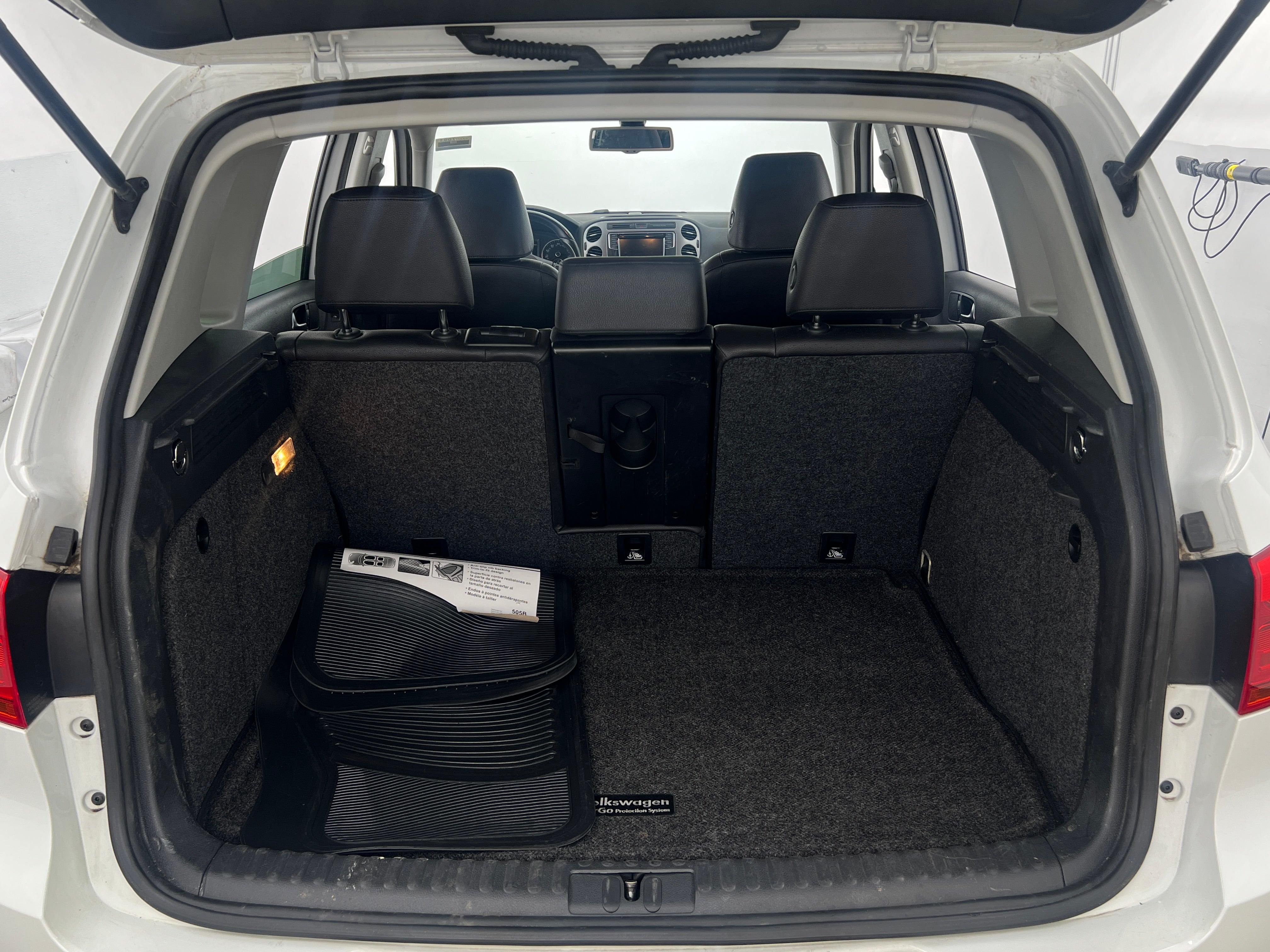 2017 Volkswagen Tiguan 2.0T 6