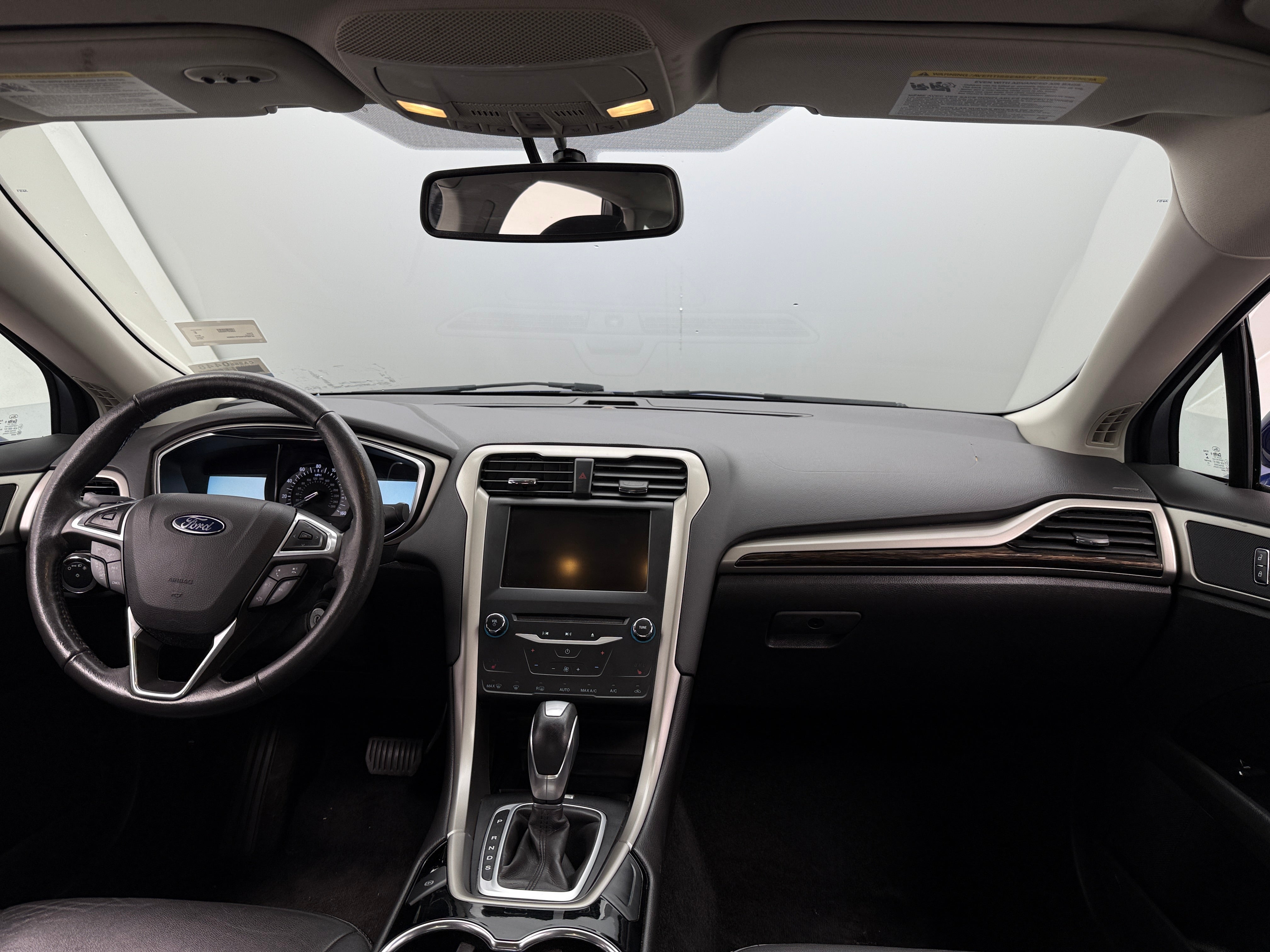 2015 Ford Fusion SE 2