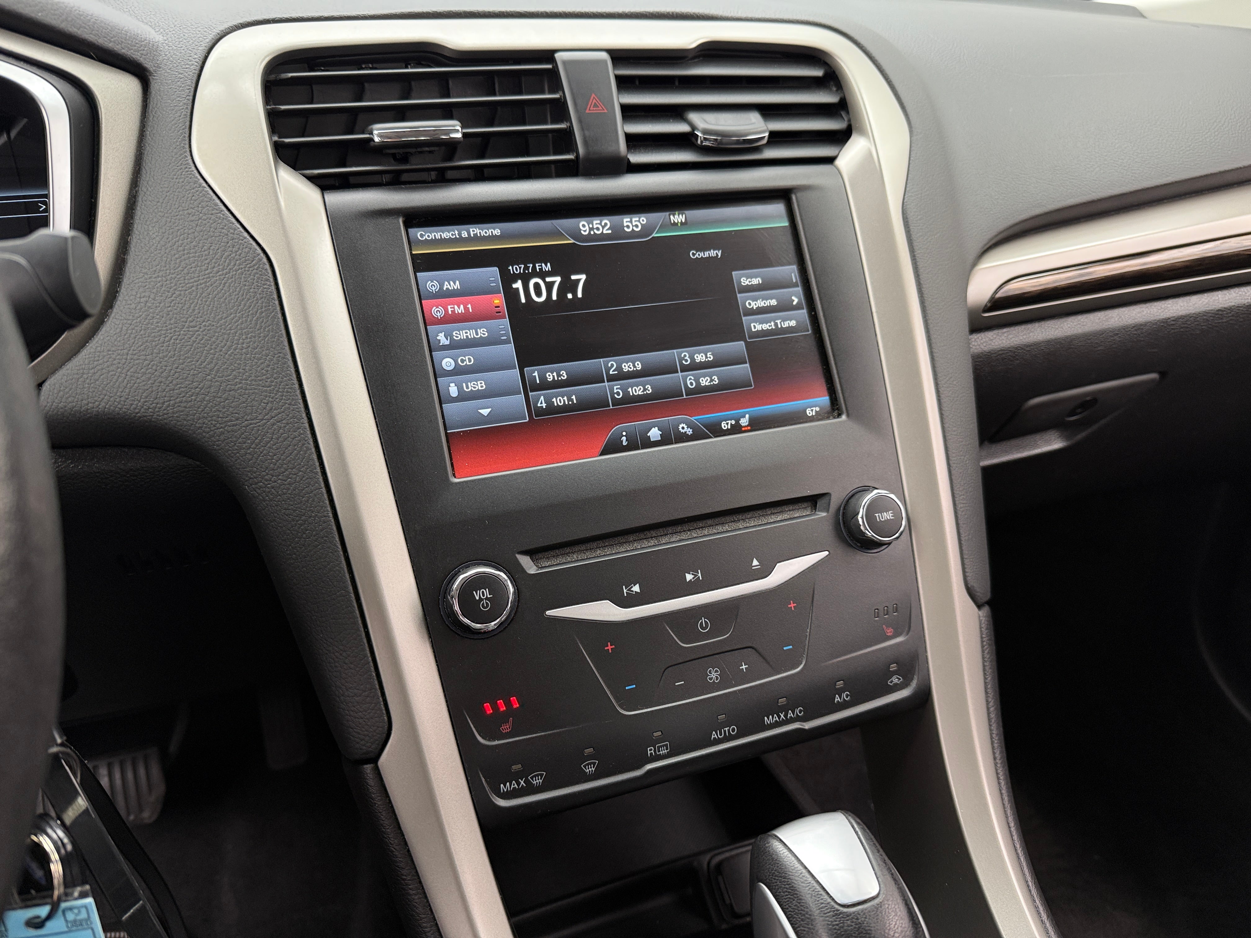 2015 Ford Fusion SE 3