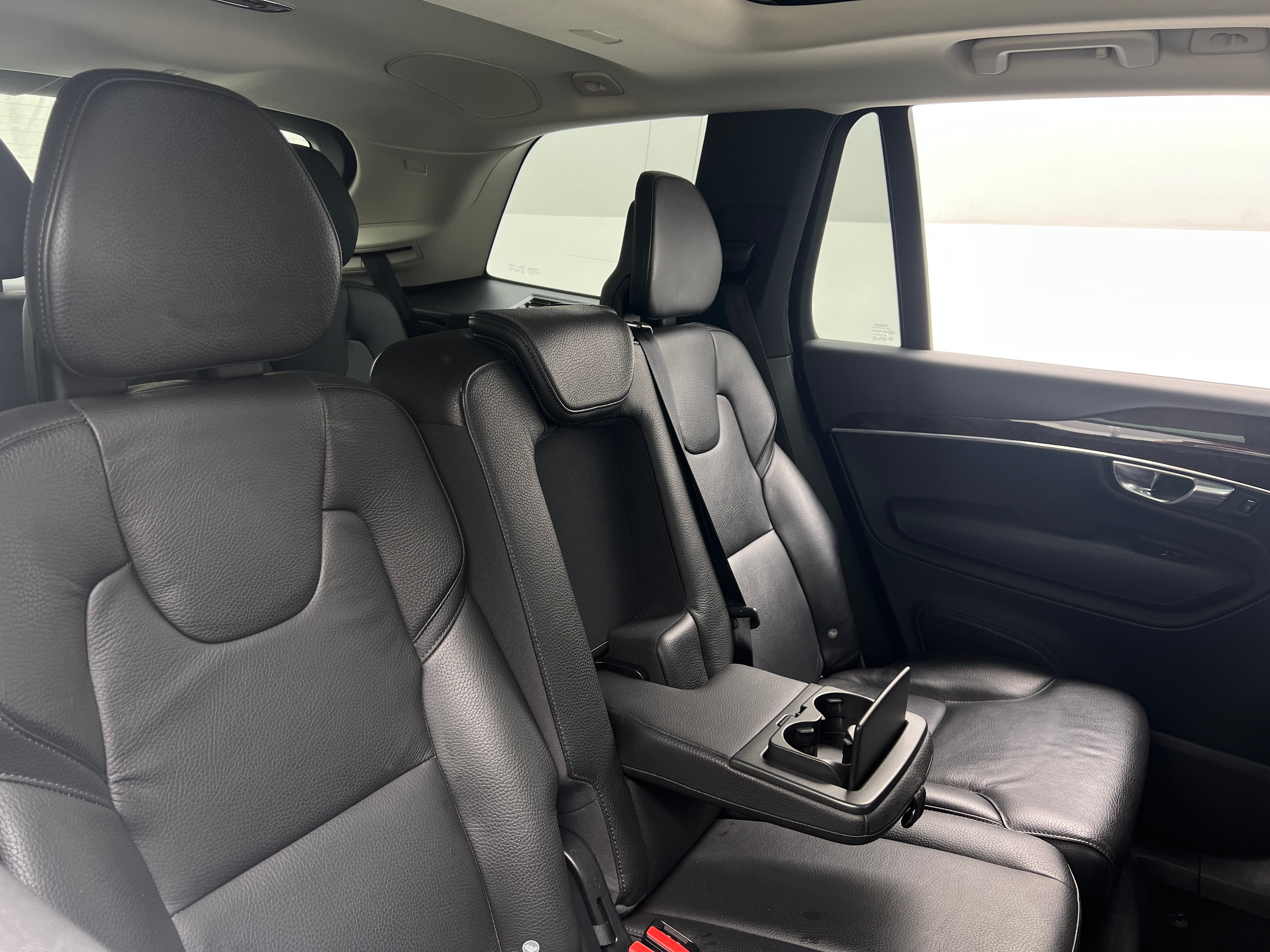 2018 Volvo XC90 T6 Momentum 5