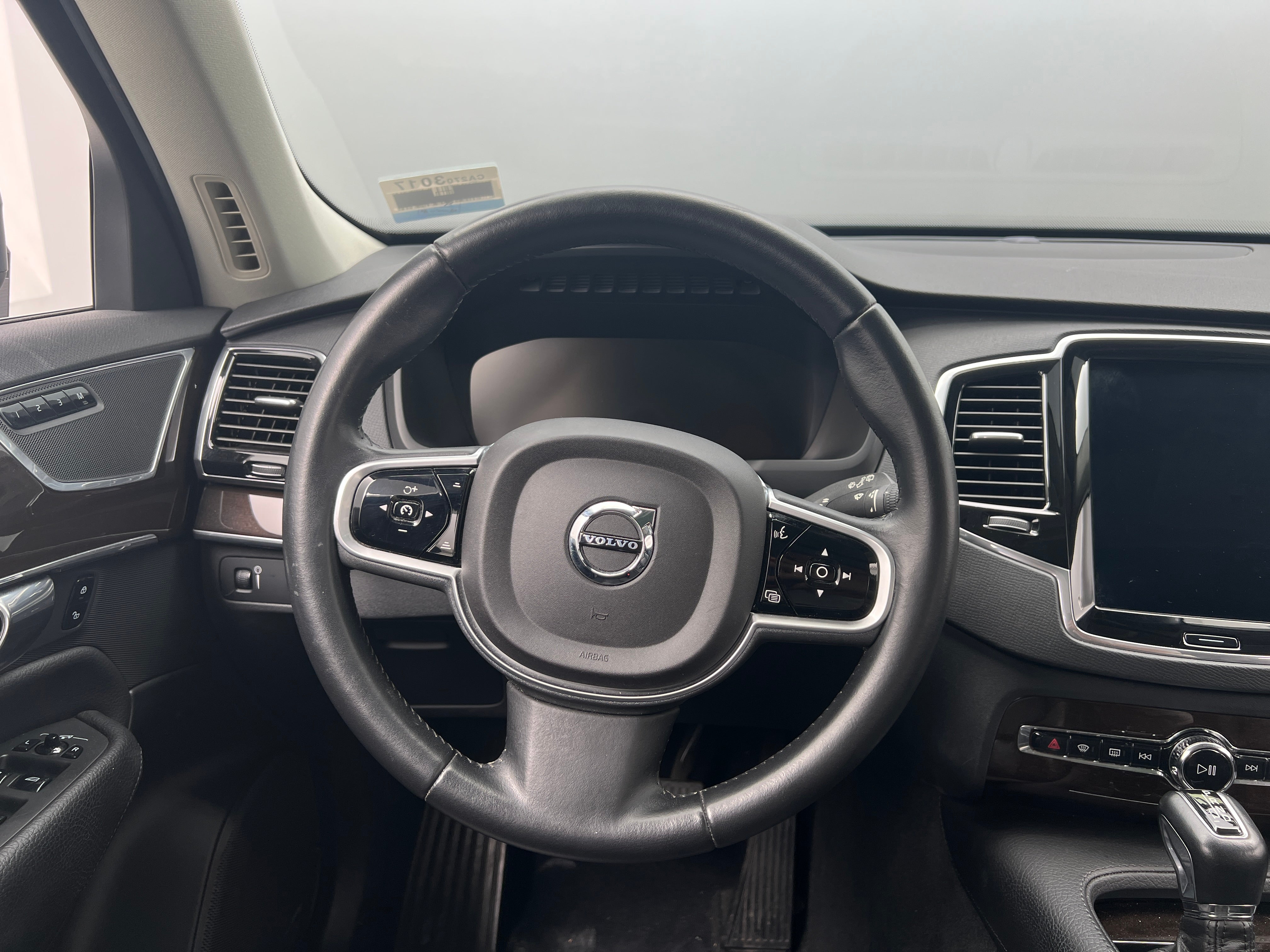 2018 Volvo XC90 T6 Momentum 4