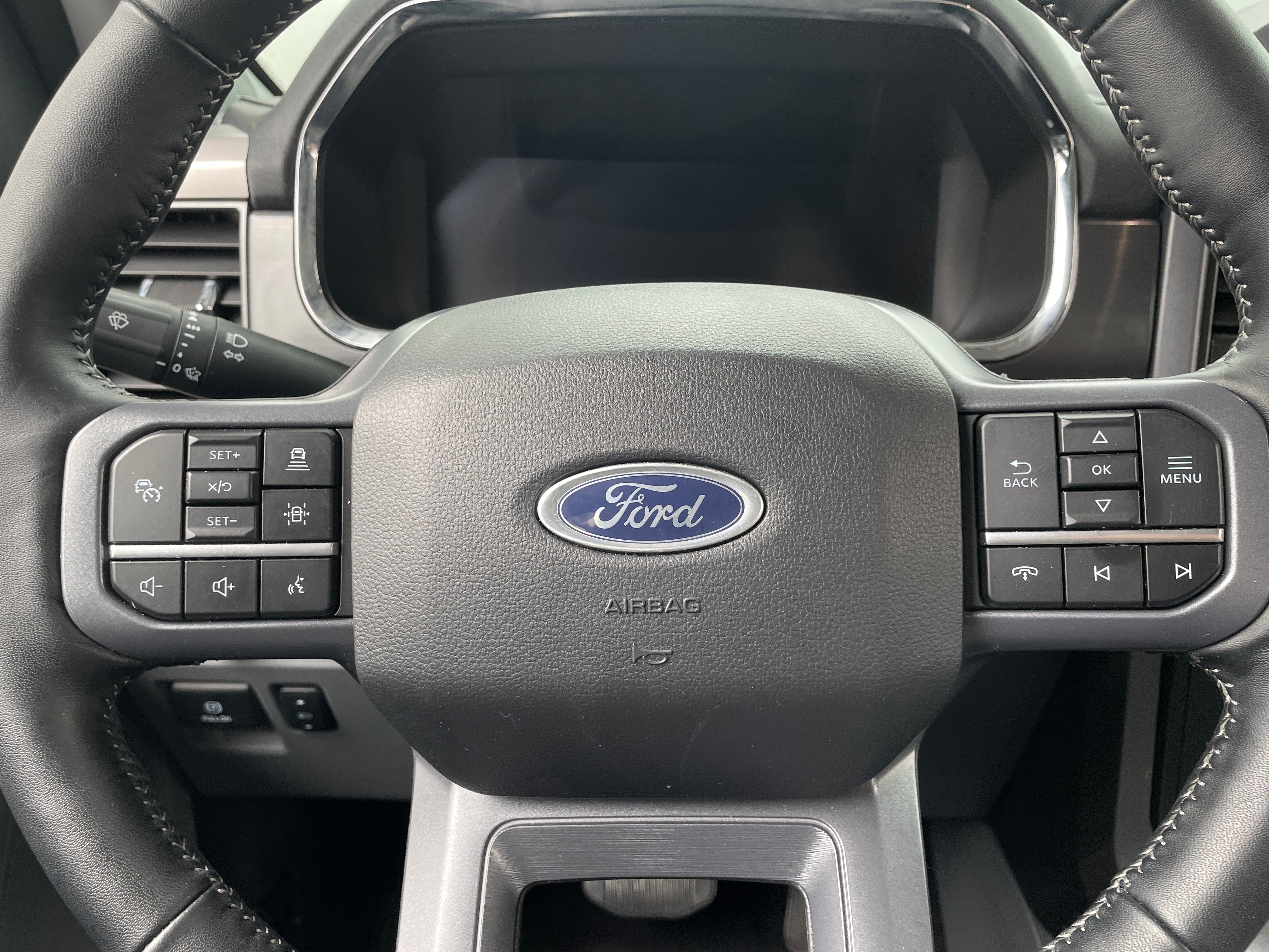 2023 Ford F-150 Lightning XLT 5