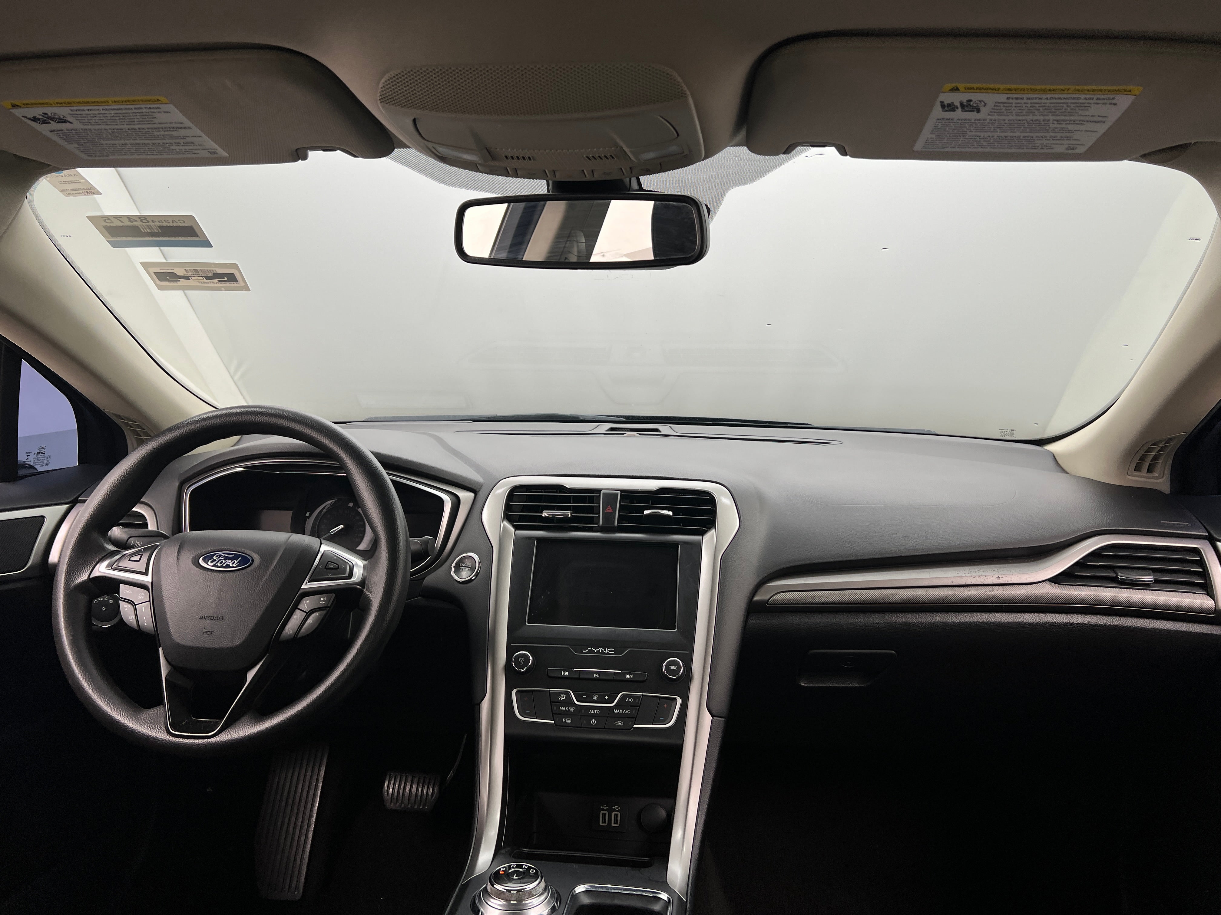 2020 Ford Fusion SE 3