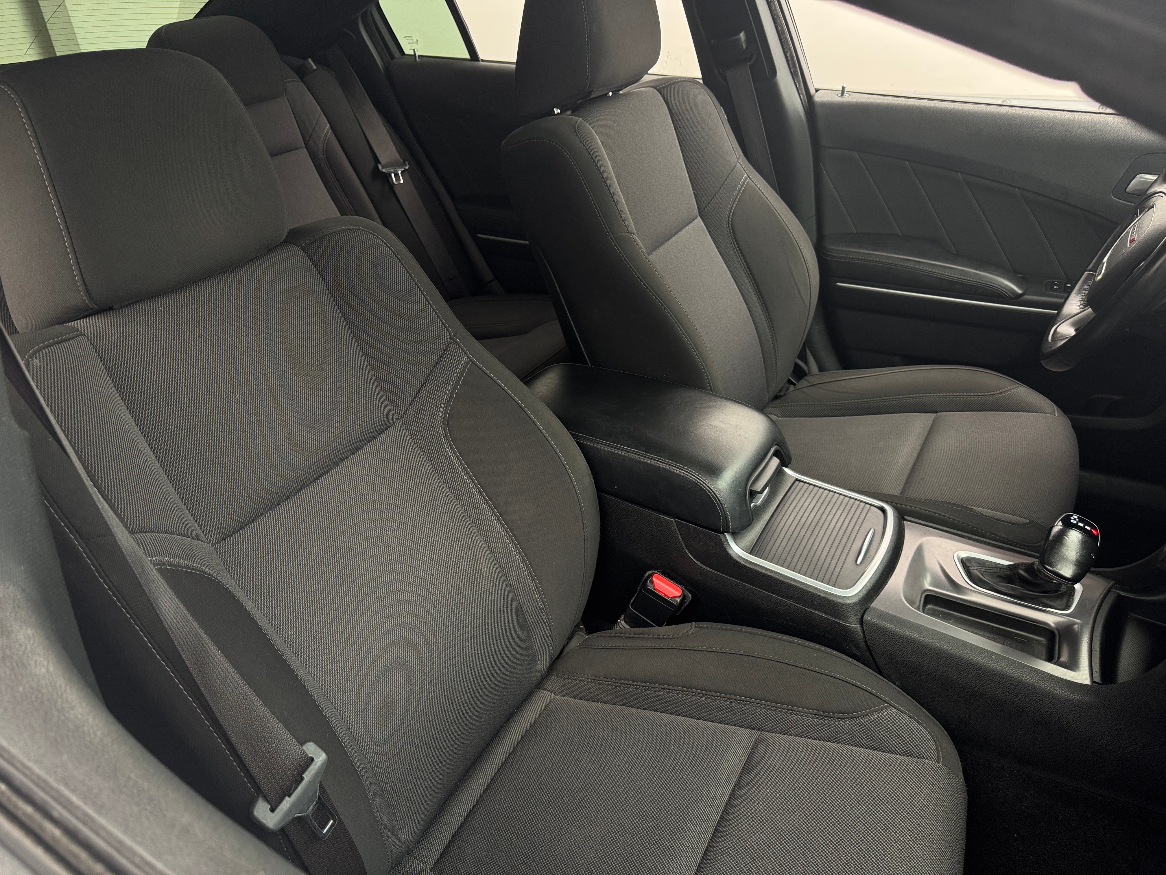 2019 Dodge Charger SXT 2