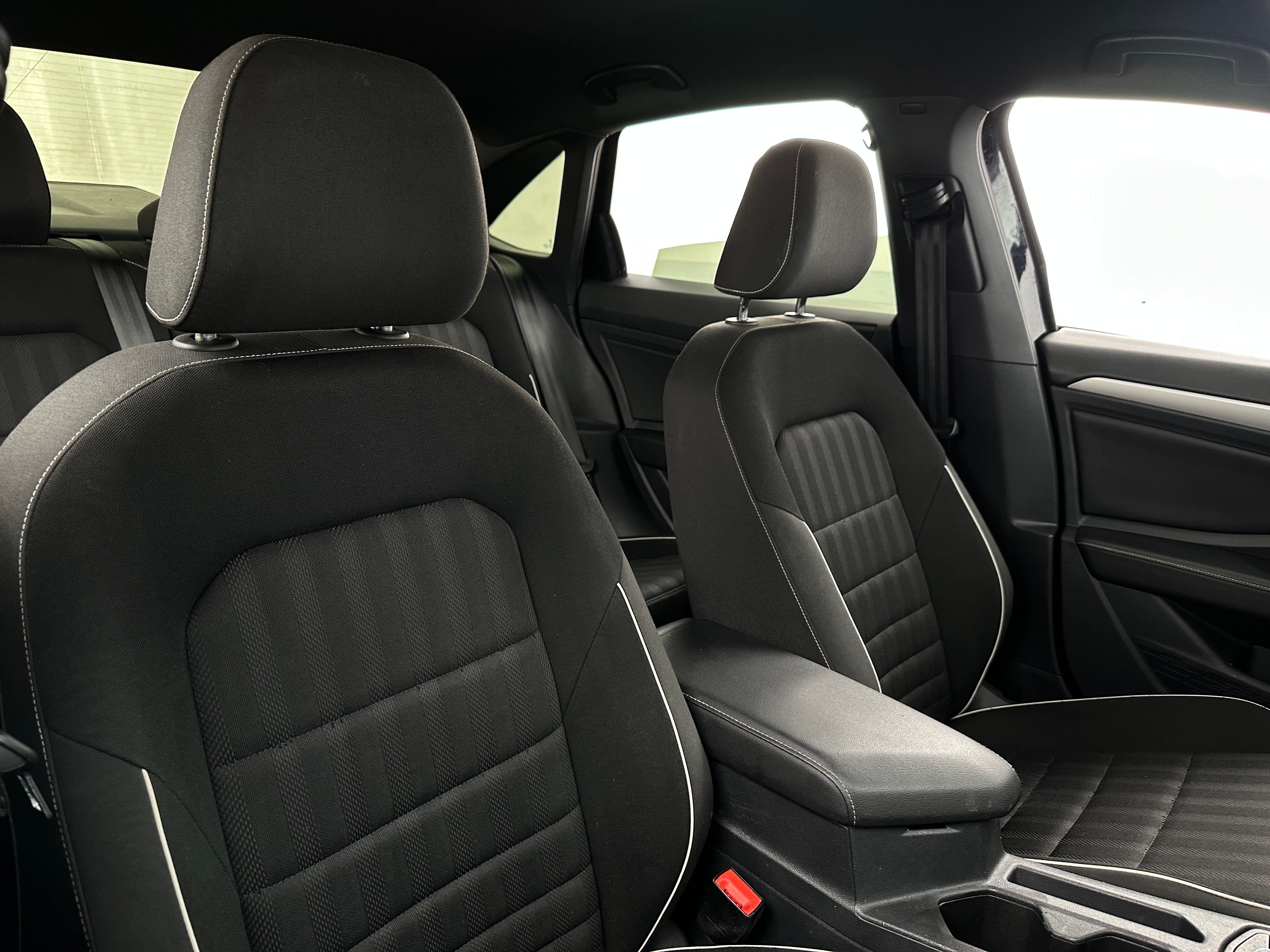 2024 Volkswagen Jetta Sport 2