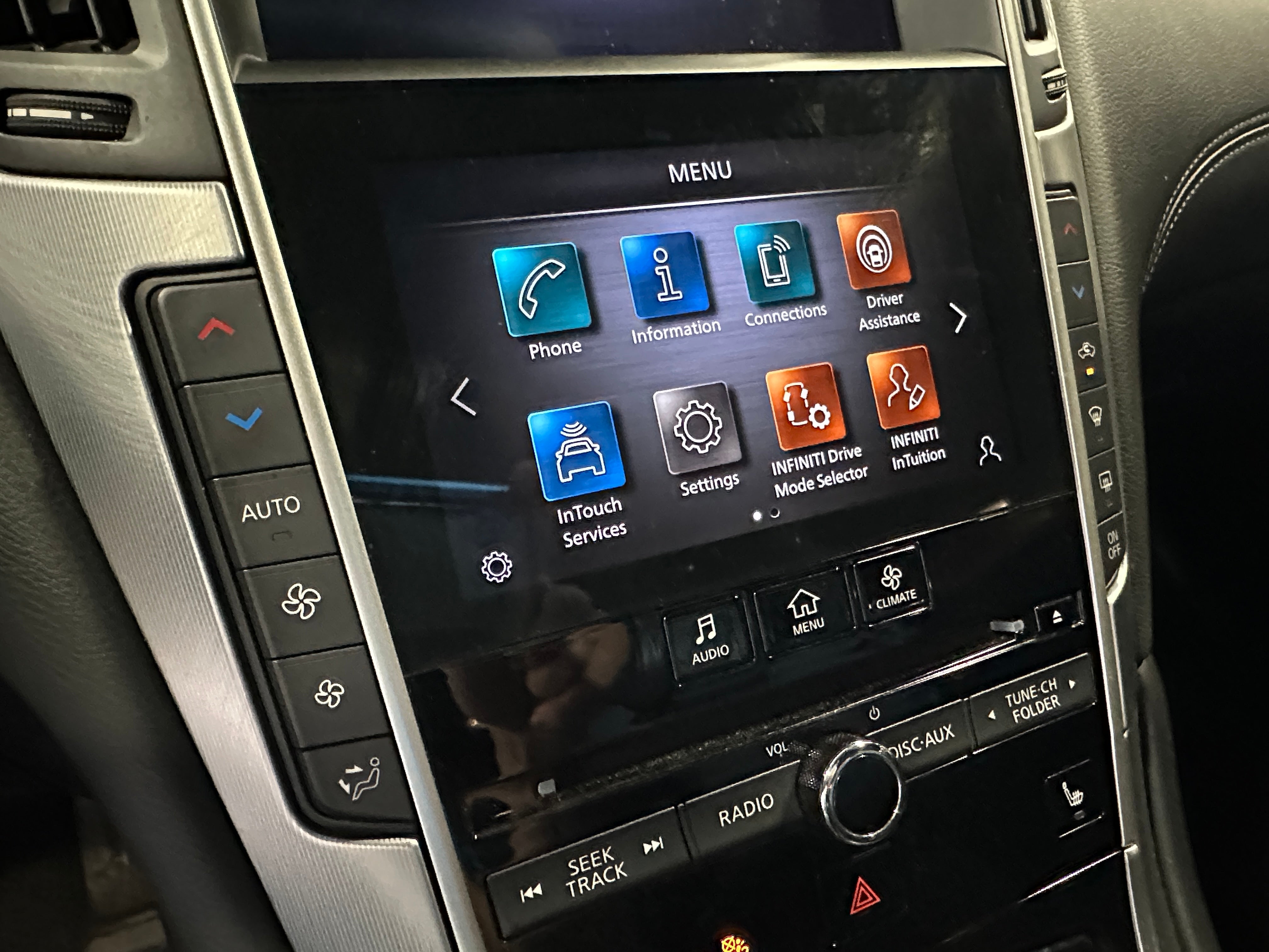 2021 INFINITI Q60 Luxe 3