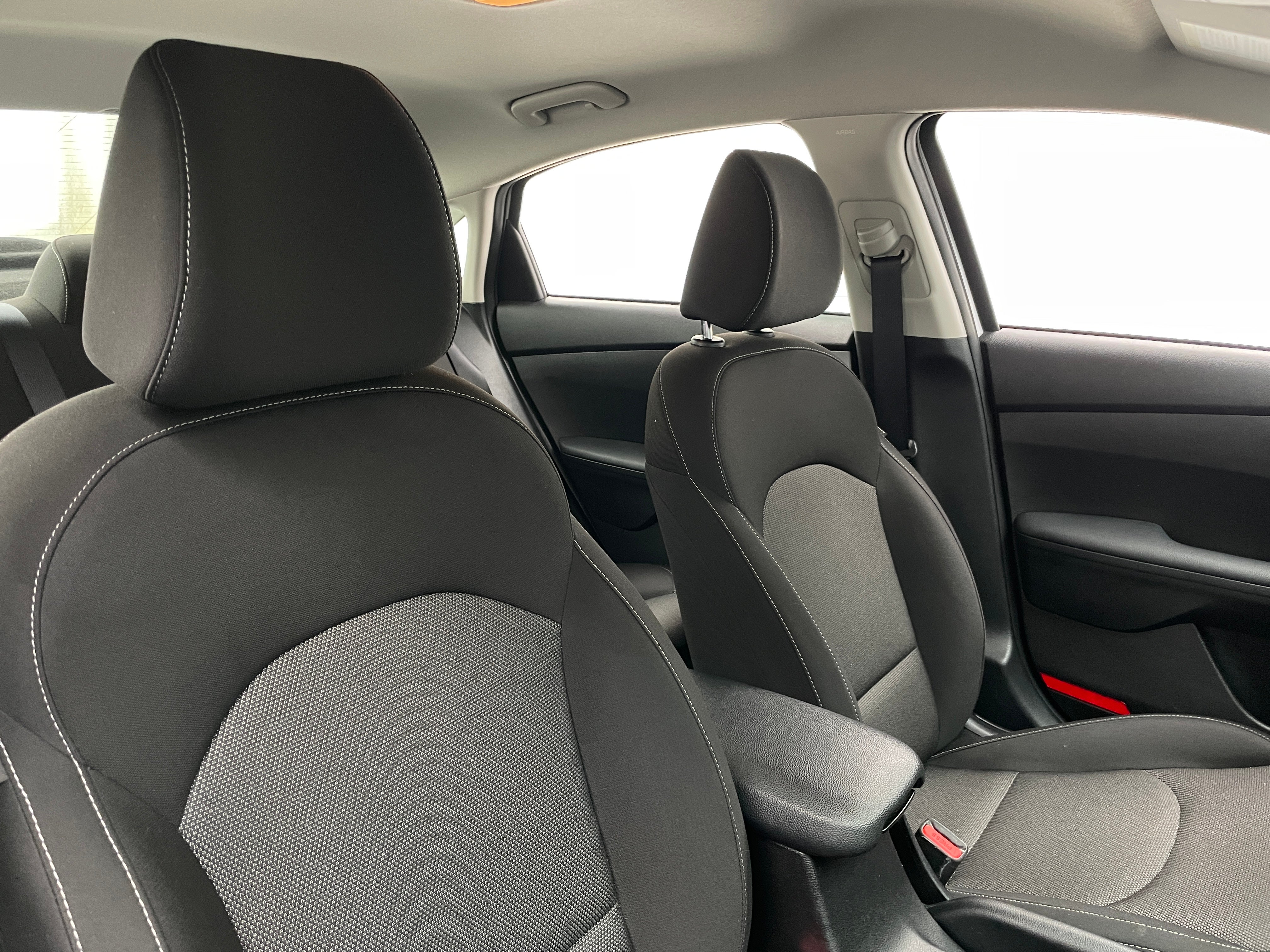 2023 Kia Forte LXS 2
