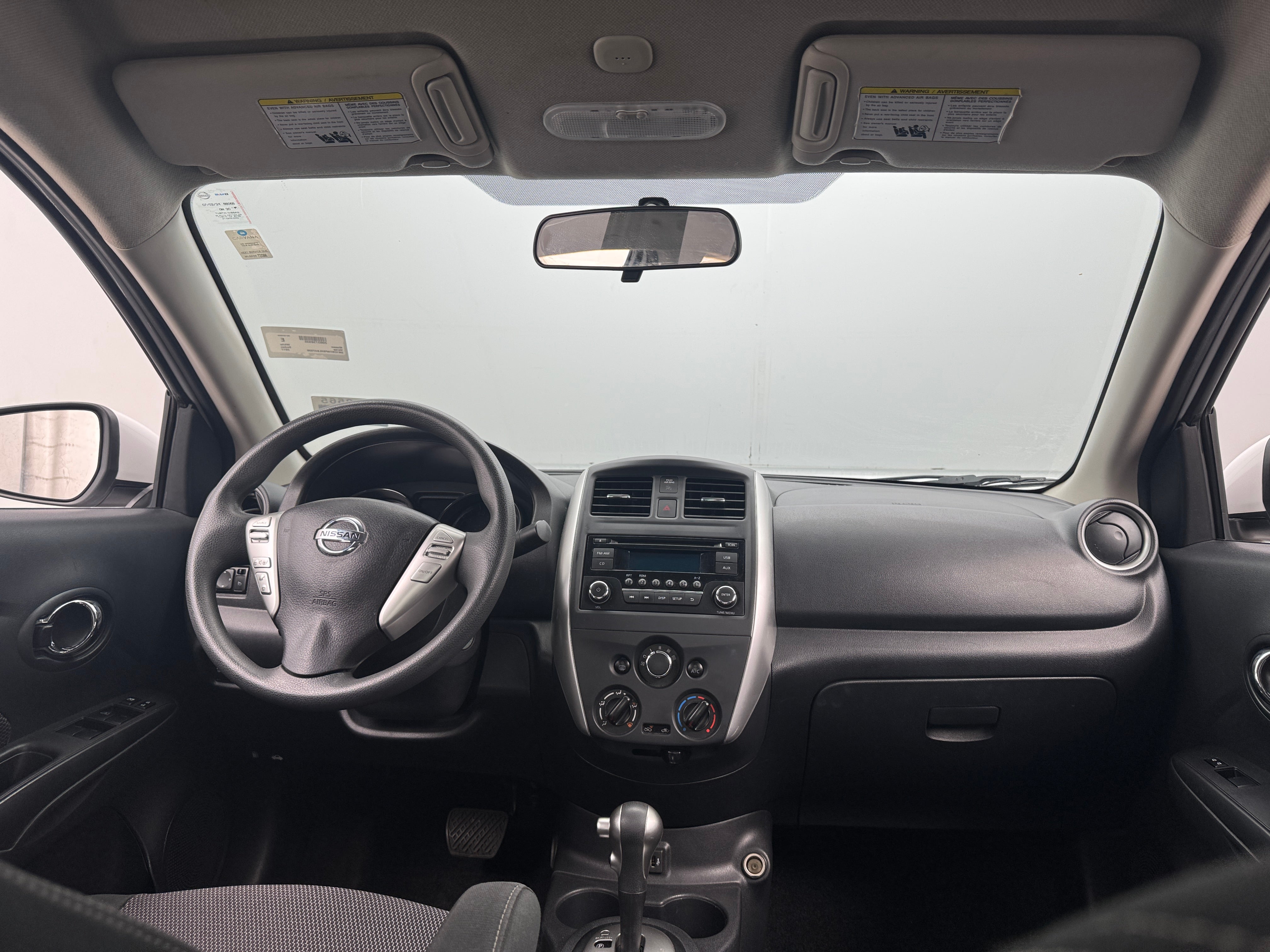 2017 Nissan Versa SV 3