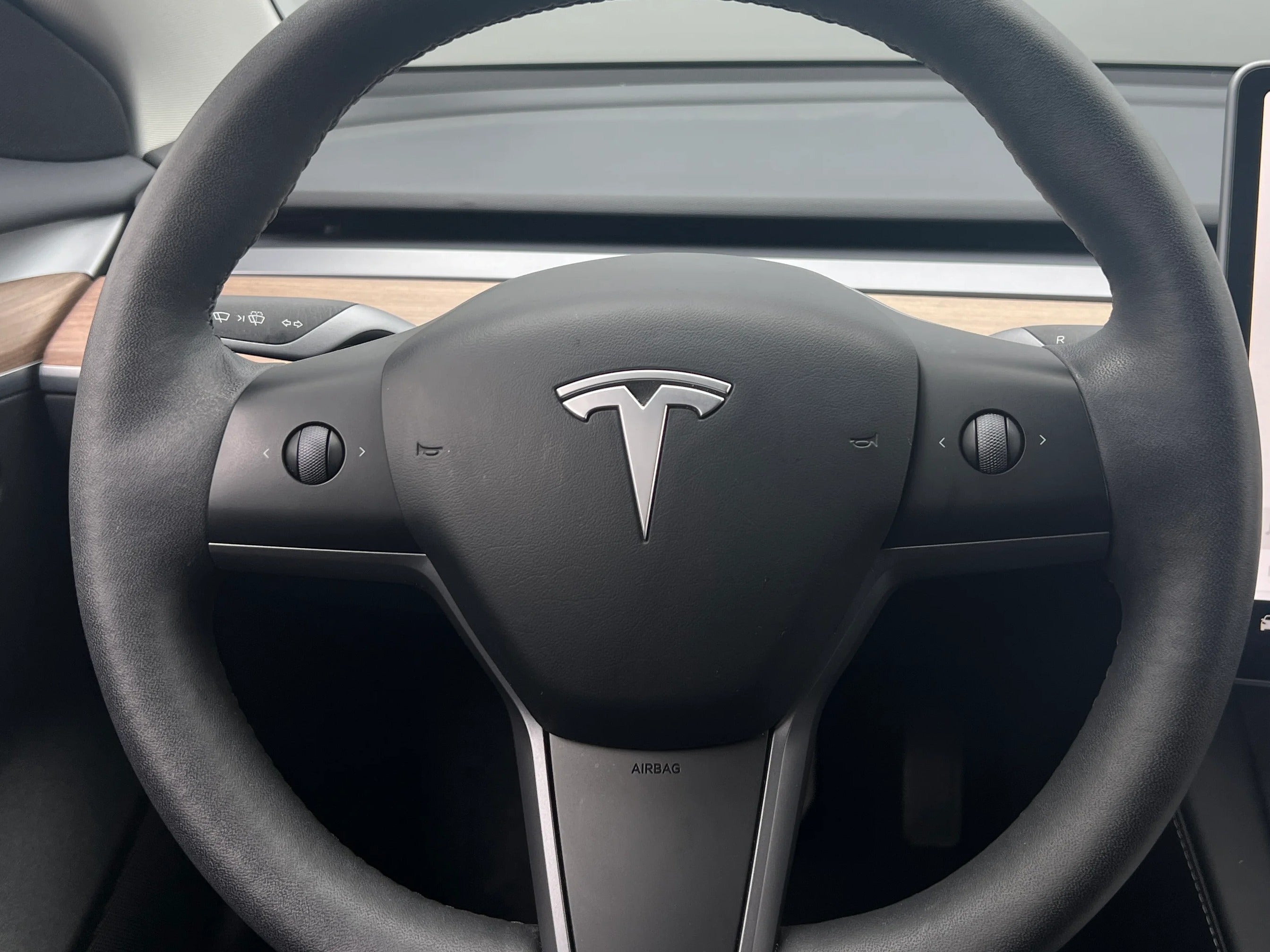 2023 Tesla Model 3 Standard Range 4