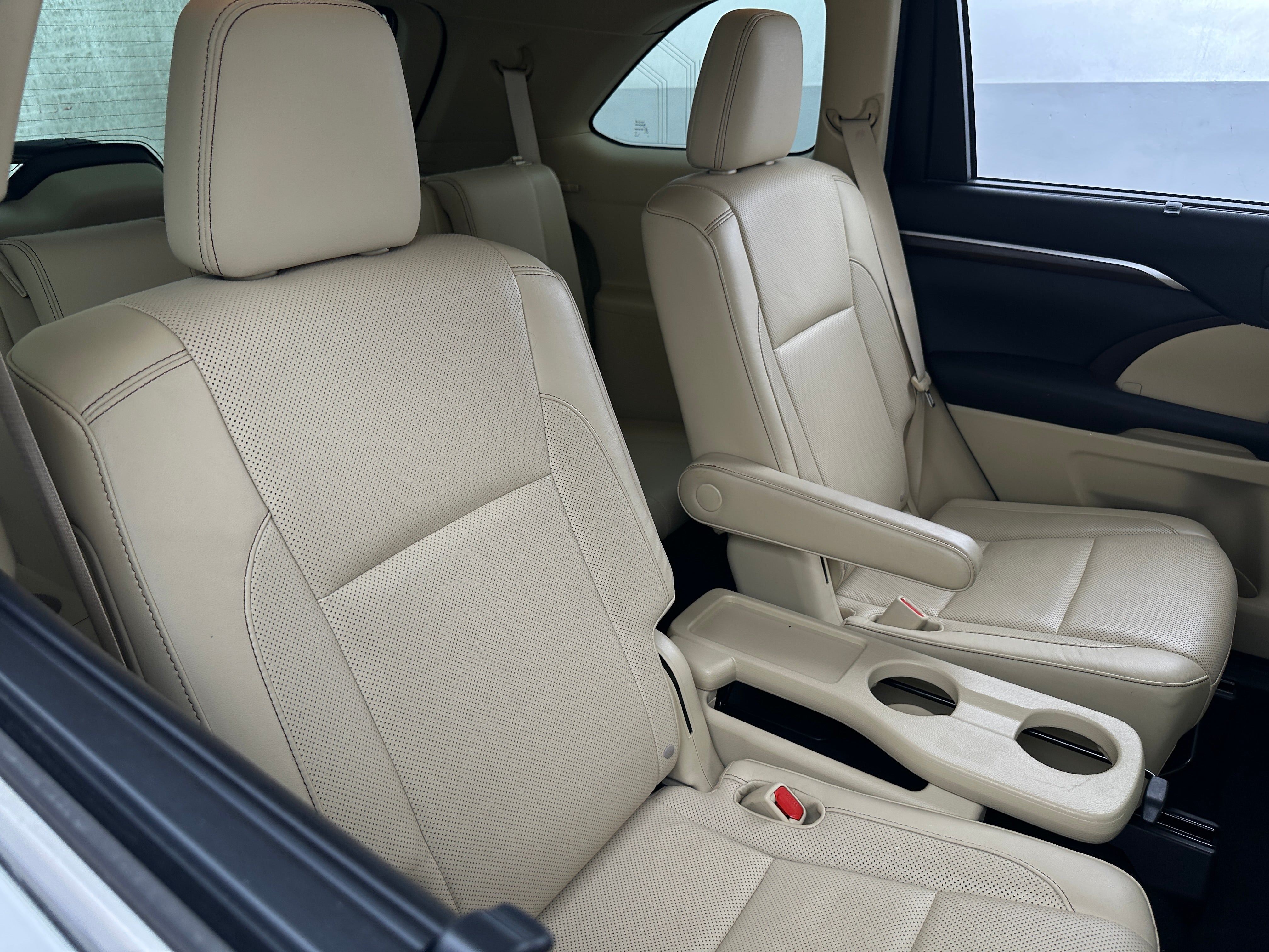 2016 Toyota Highlander Limited 5