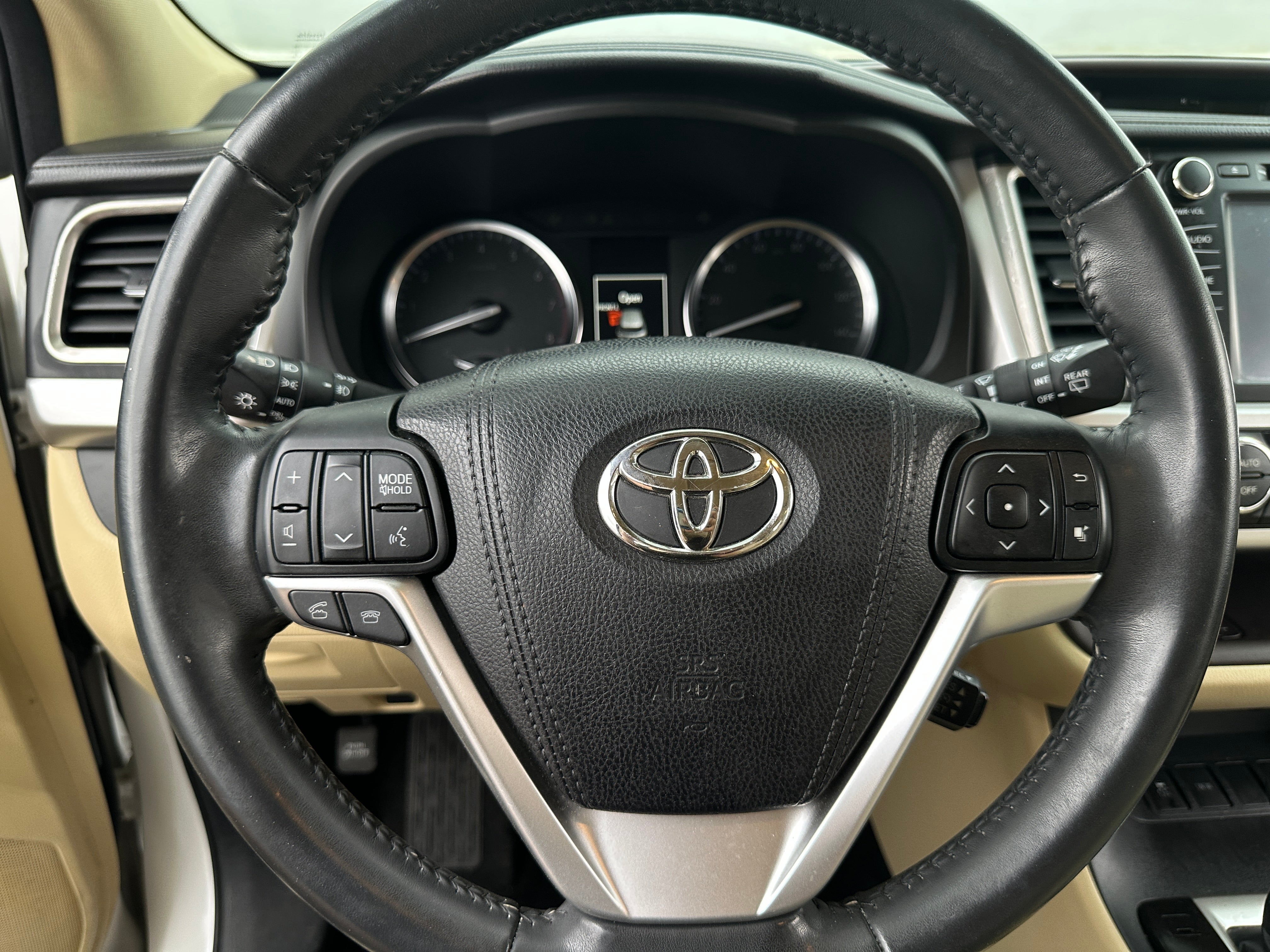 2016 Toyota Highlander Limited 4